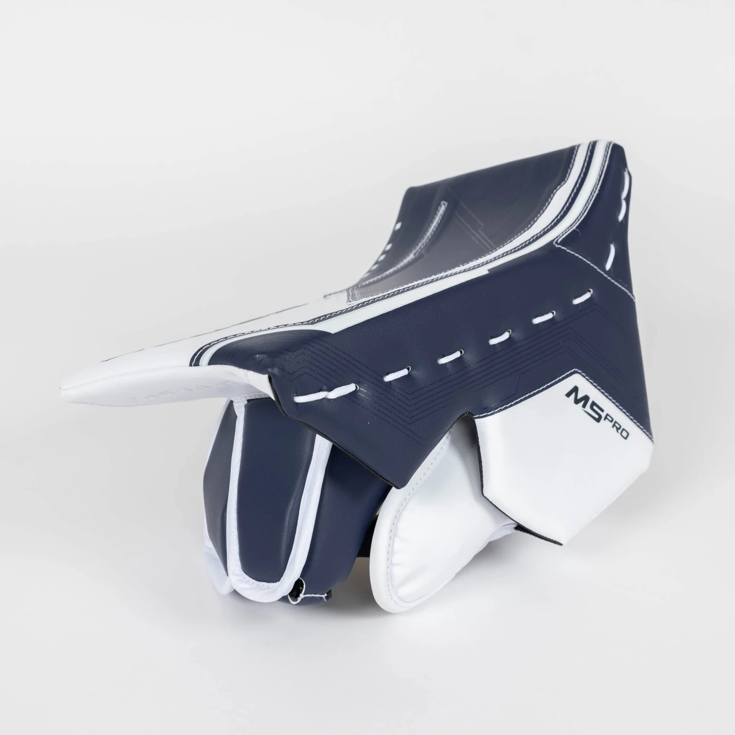 Bauer Supreme M5 Pro Senior Goalie Blocker - Image 2