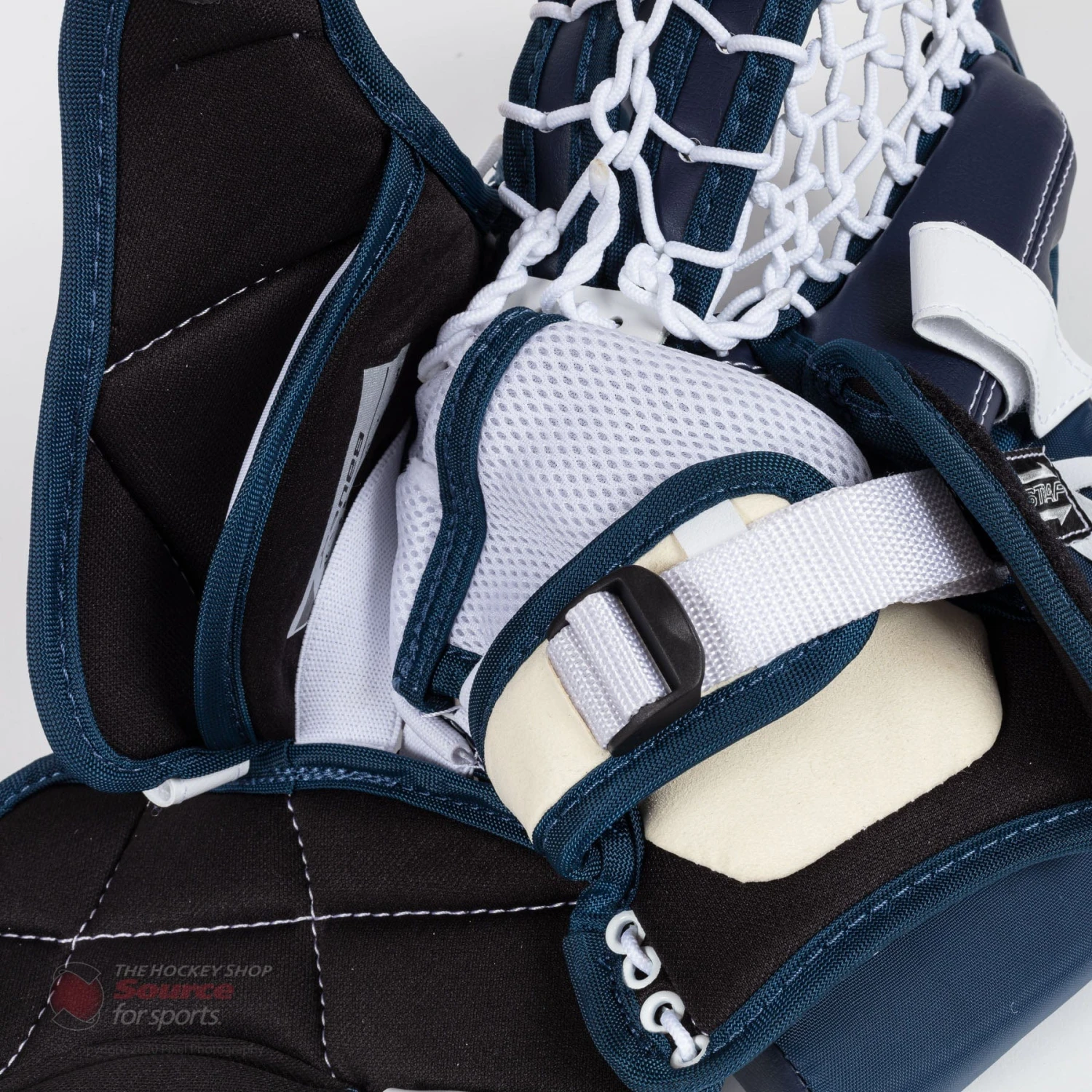 Bauer GSX Junior Goalie Catcher S20 - Image 8