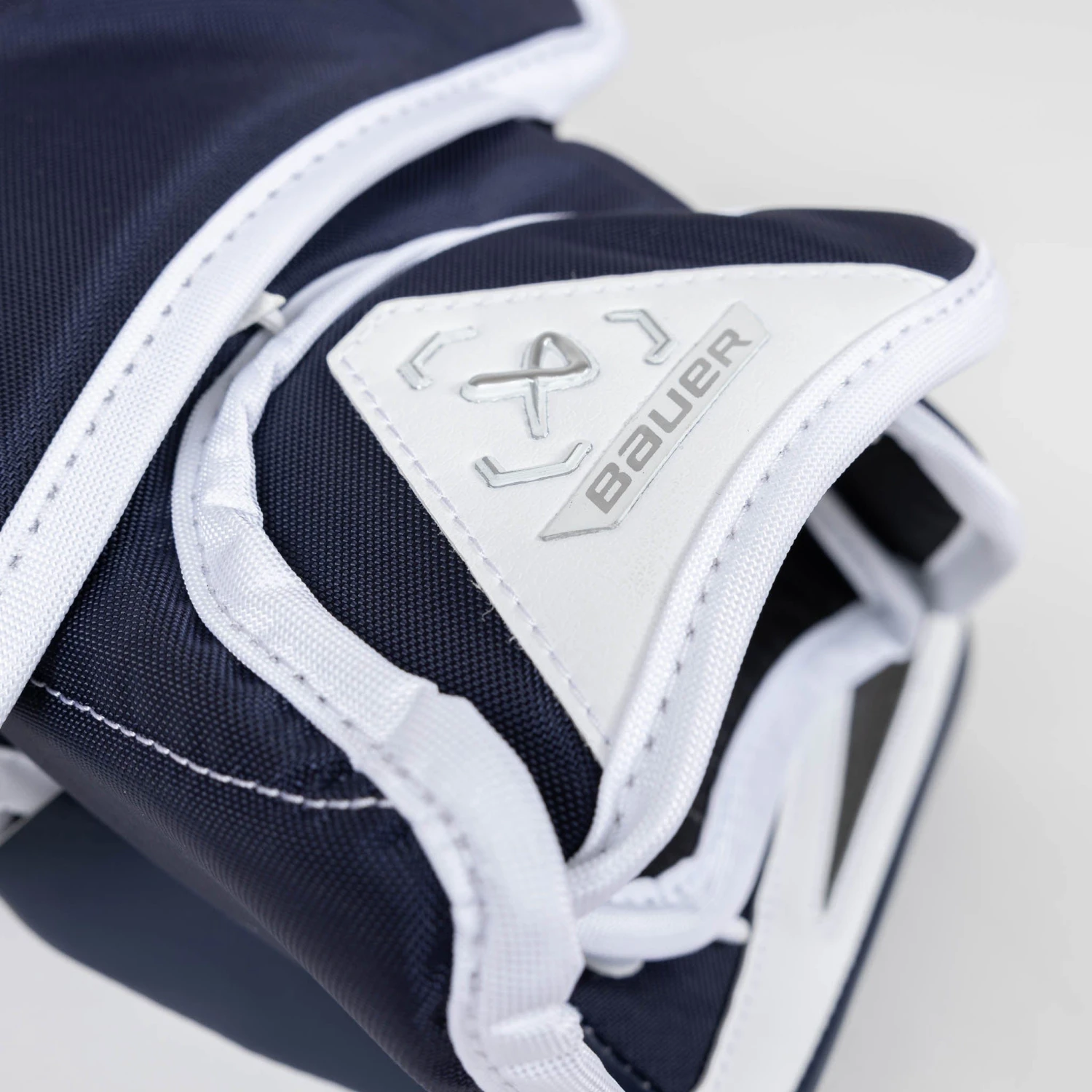 Bauer Supreme M5 Pro Senior Goalie Catcher - Image 8