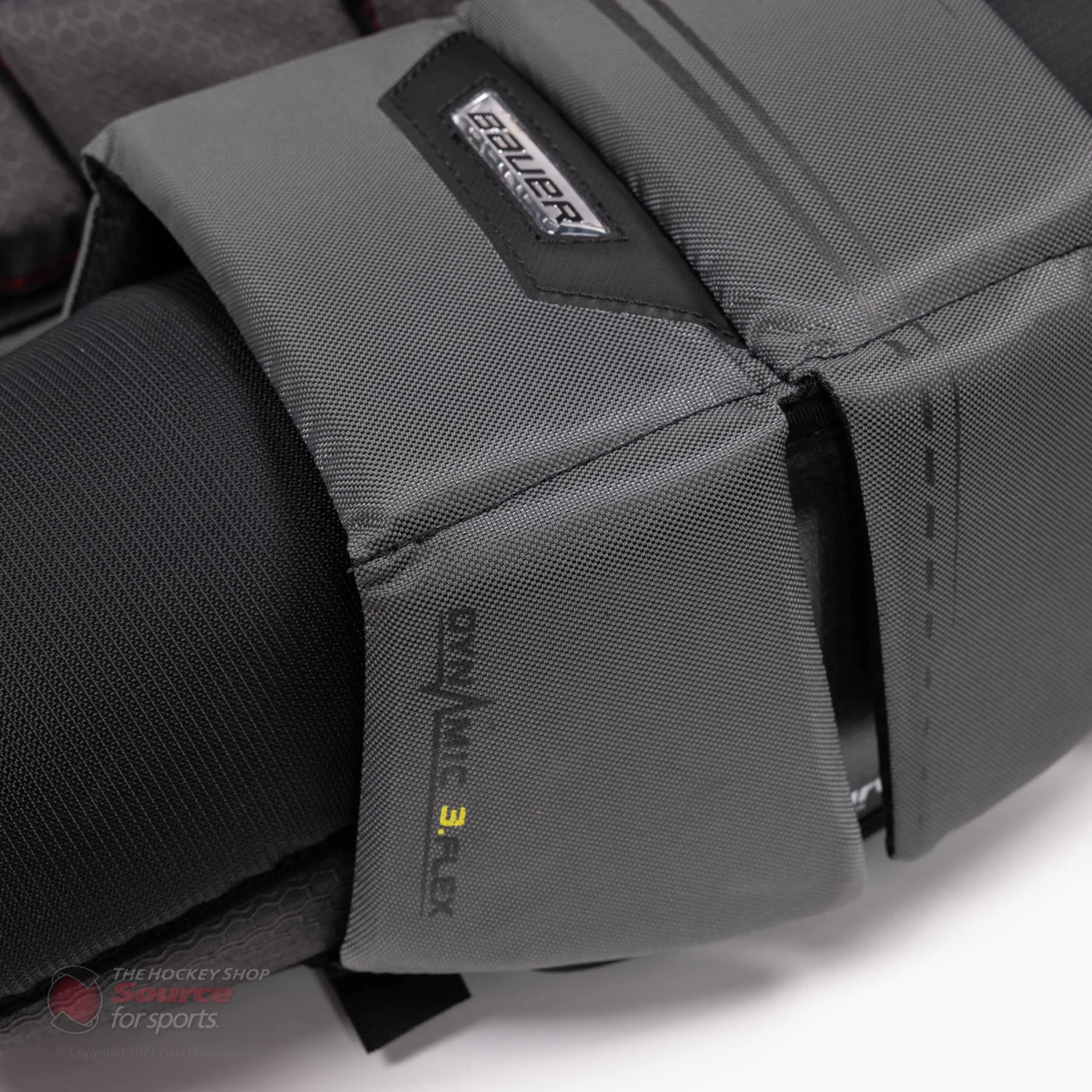 Bauer Vapor HyperLite Senior Chest & Arm Protector - Blue - Image 3