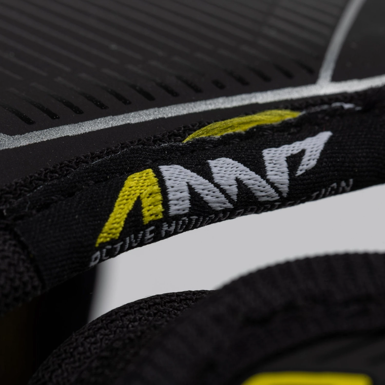 Bauer Supreme Matrix Junior Hockey Elbow Pads - Image 4