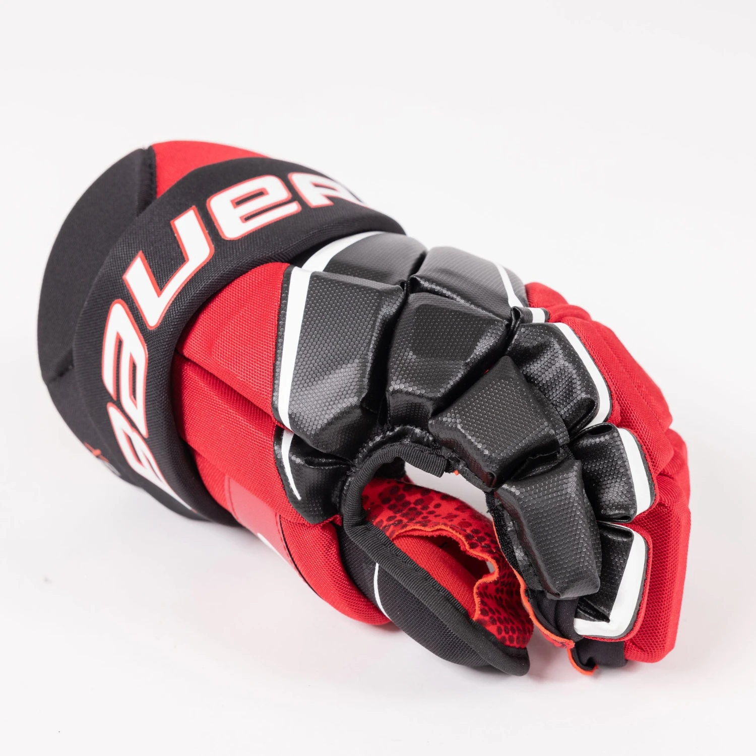 Bauer Vapor 3X Intermediate Hockey Gloves - Image 3