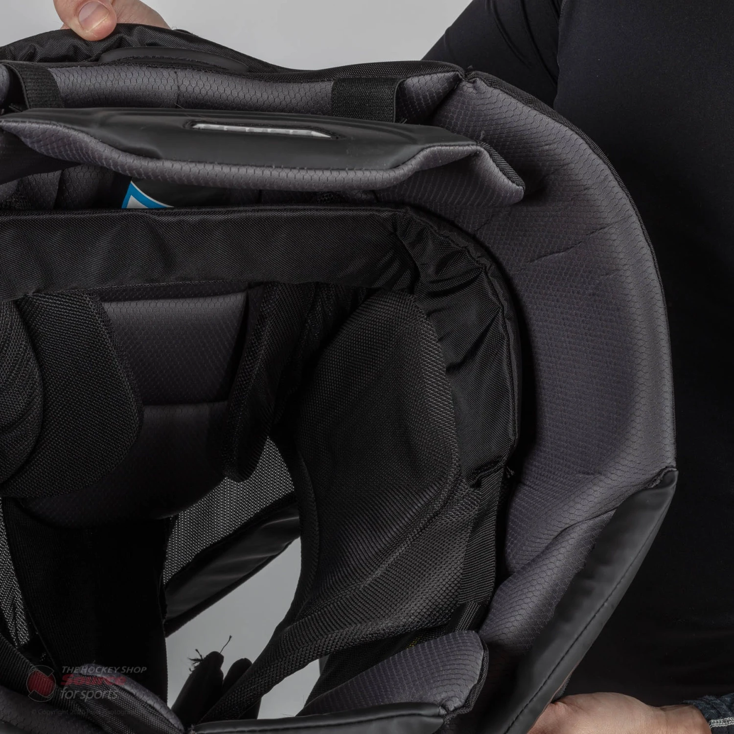 Bauer Pro Senior Goalie Pants S20 - Image 8