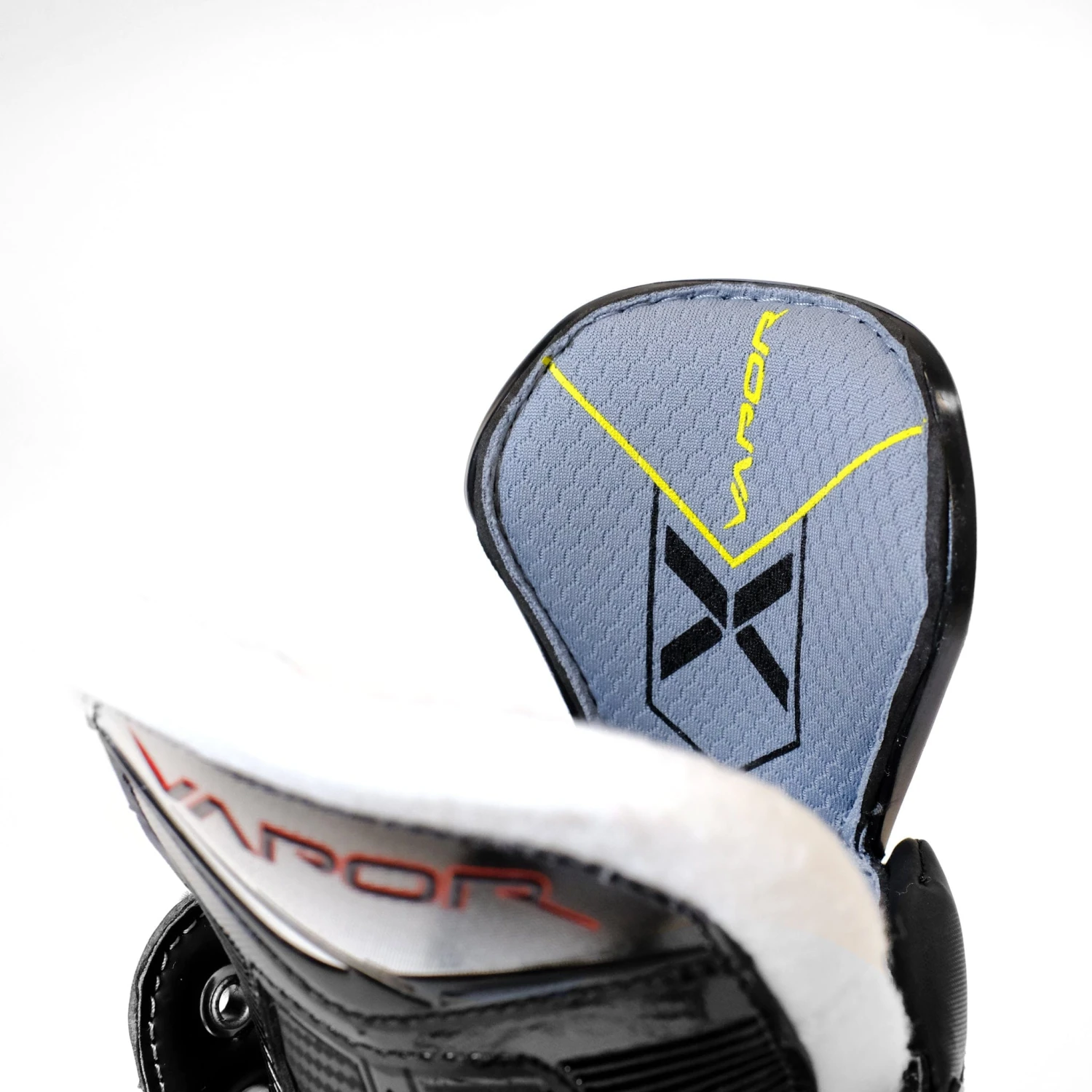 Bauer Vapor X Shift Pro Intermediate Hockey Skates - Image 4