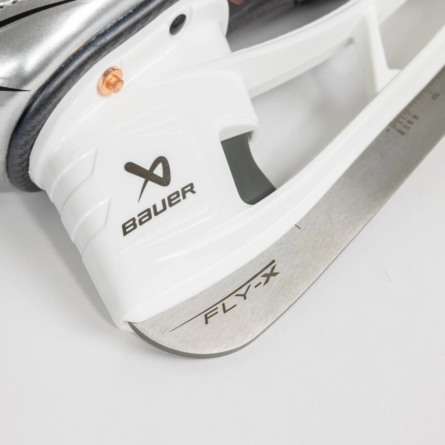 Bauer Vapor X5 Pro Junior Hockey Skates - Image 4