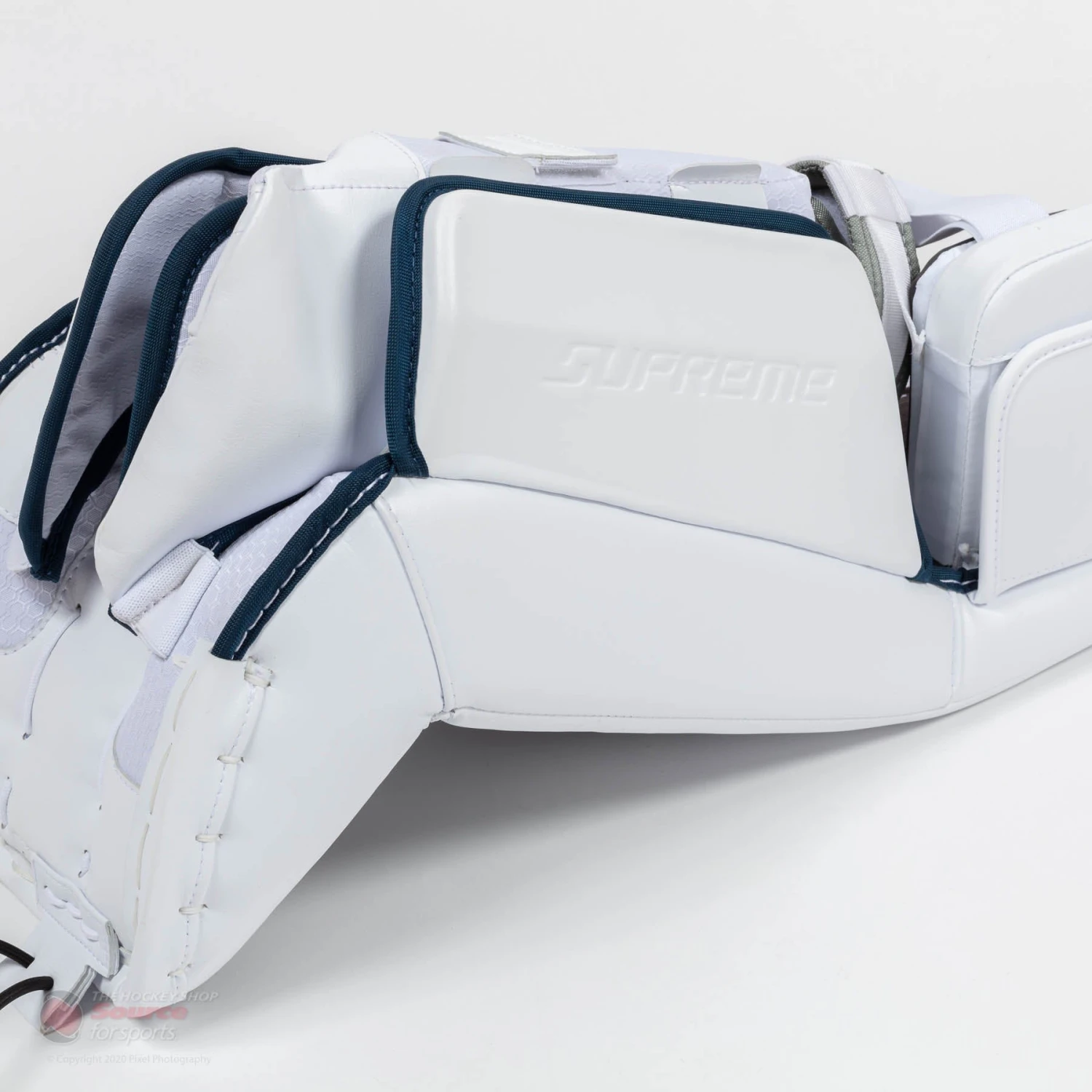 Bauer Supreme 3S Intermediate Goalie Leg Pads - Image 11