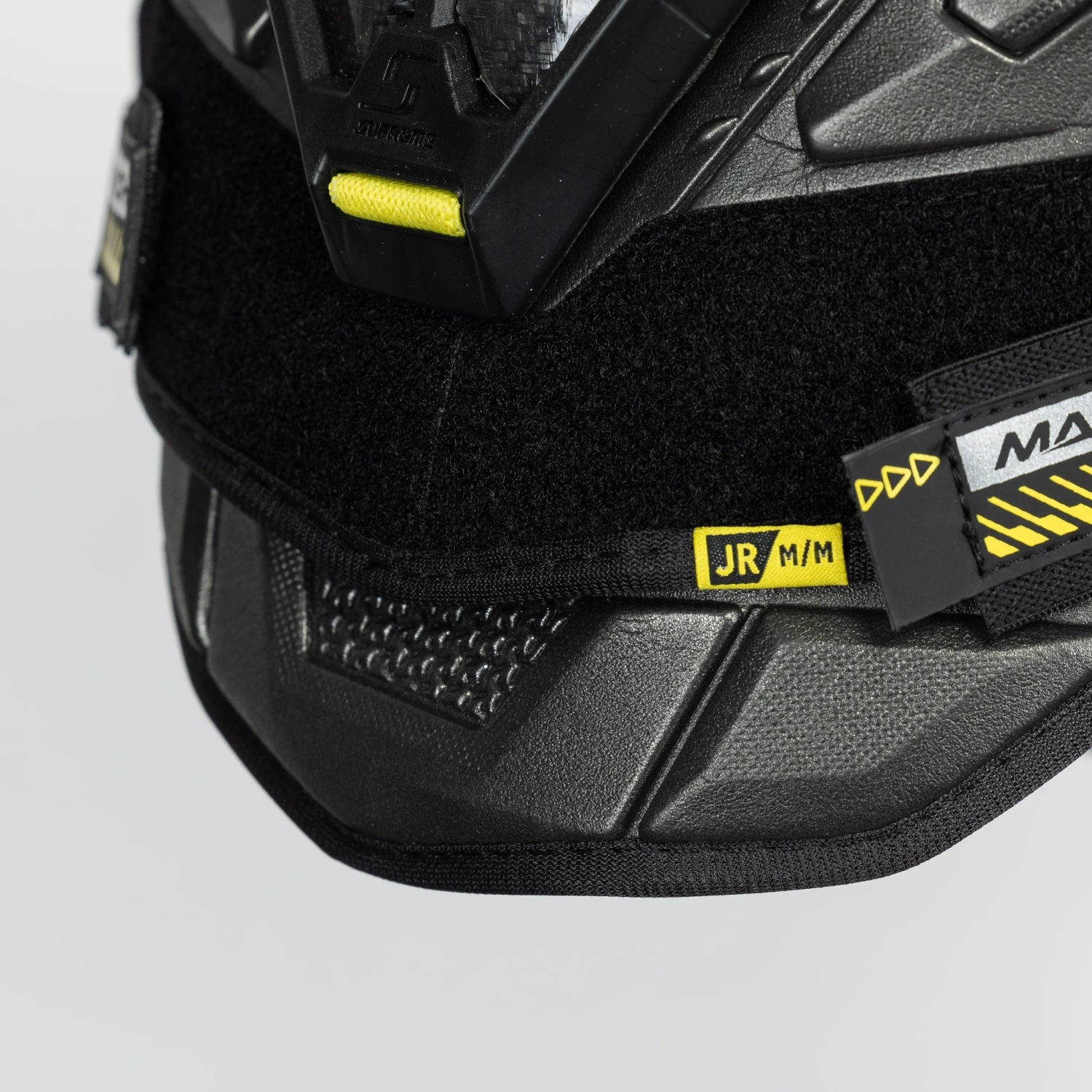 Bauer Supreme Mach Junior Hockey Shoulder Pads - Image 6