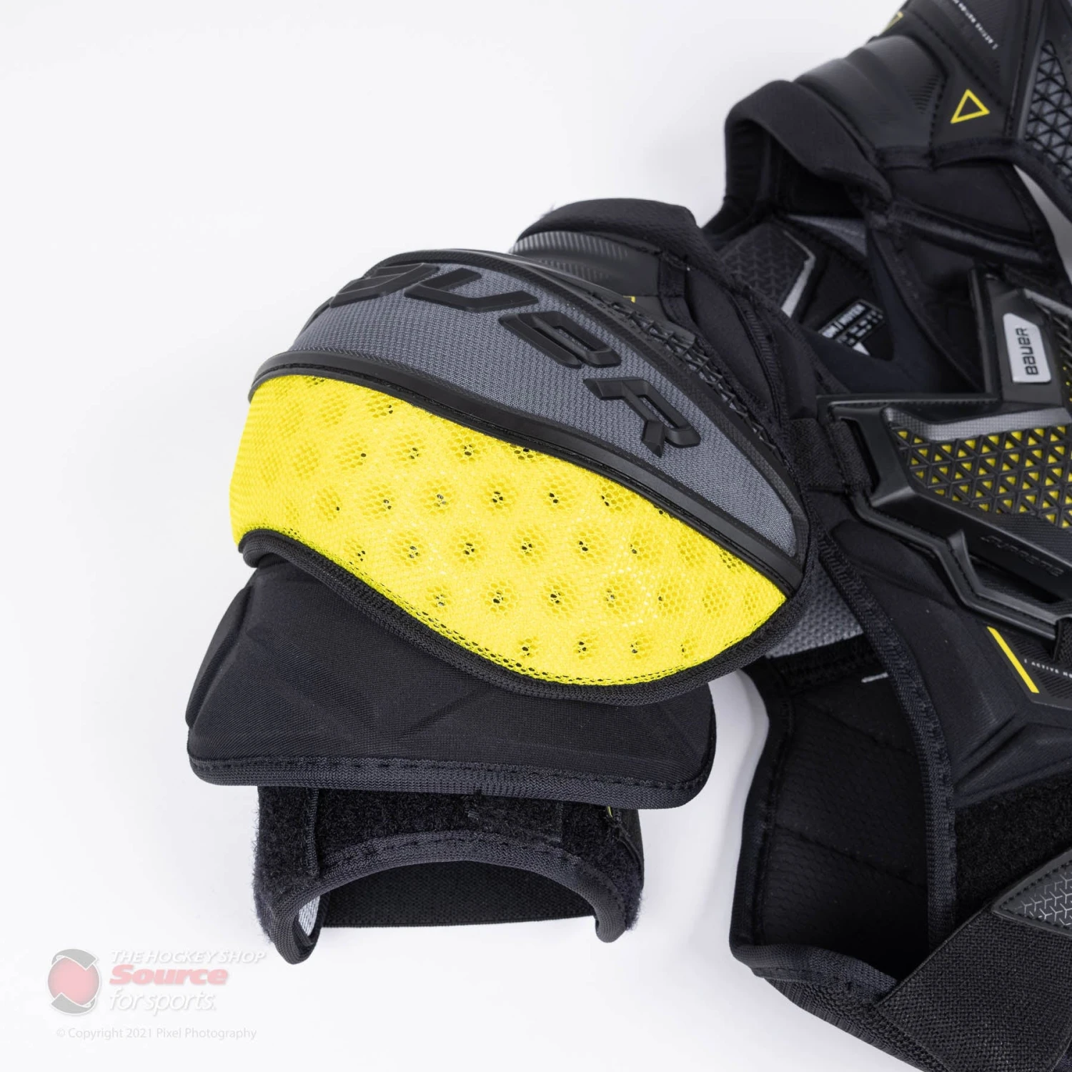 Bauer Supreme UltraSonic Intermediate Hockey Shoulder Pads - Image 4
