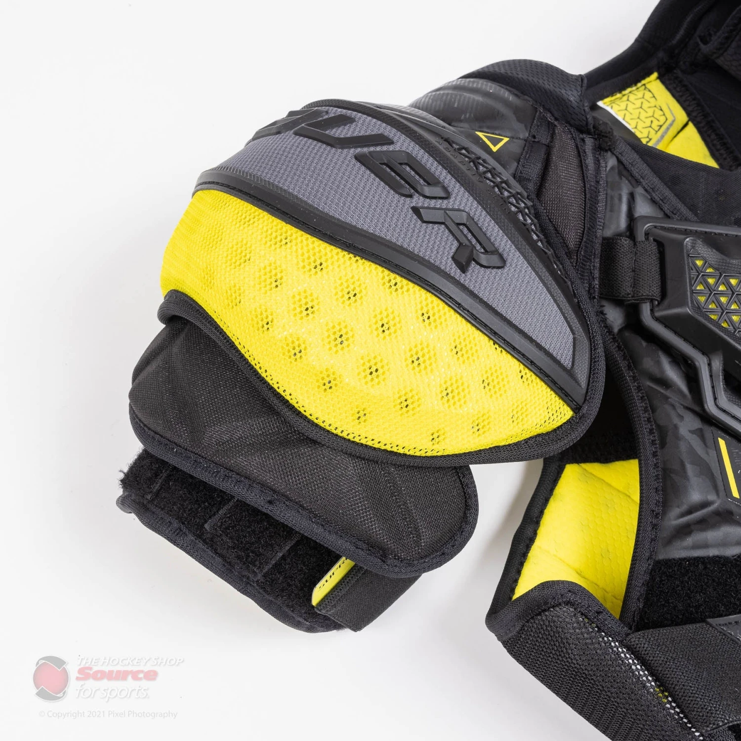 Bauer Supreme UltraSonic Junior Hockey Shoulder Pads - Image 5