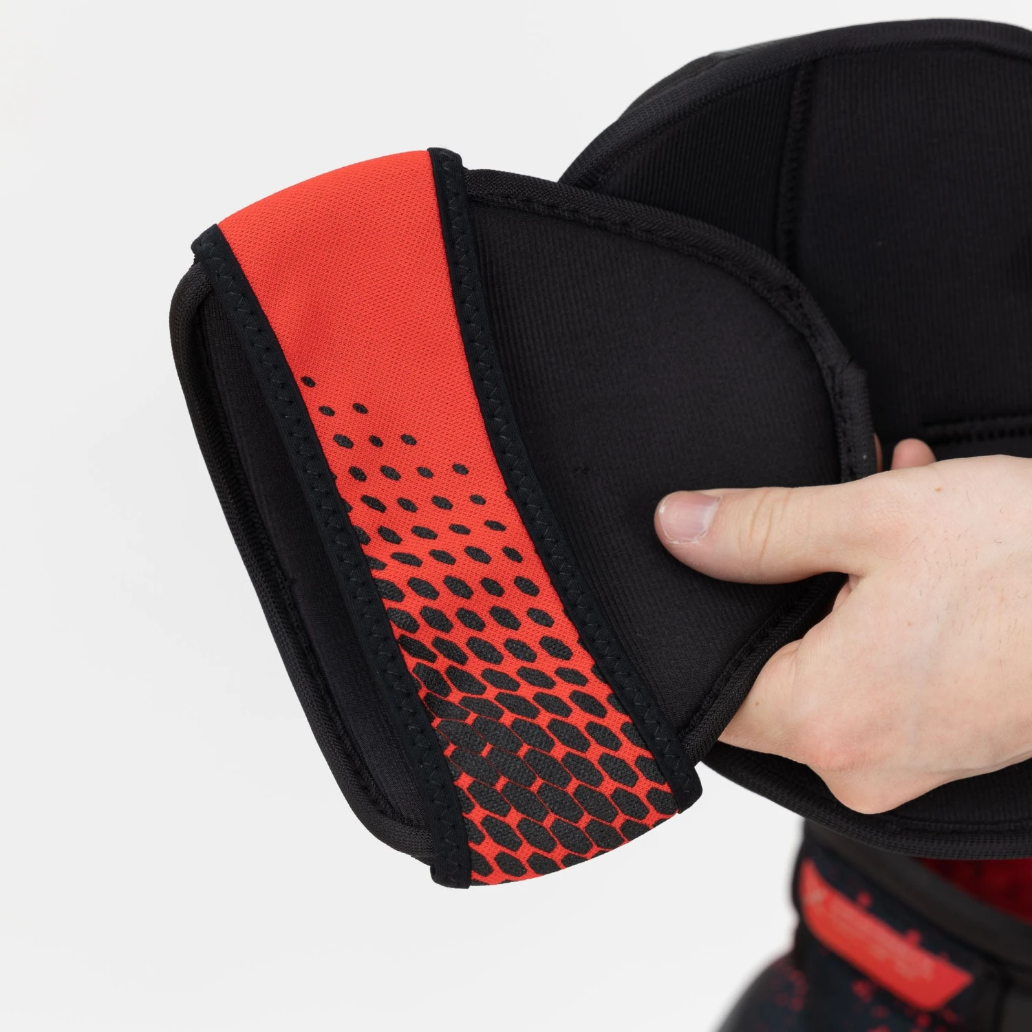 Bauer Vapor 3X Senior Hockey Shoulder Pads - Image 4