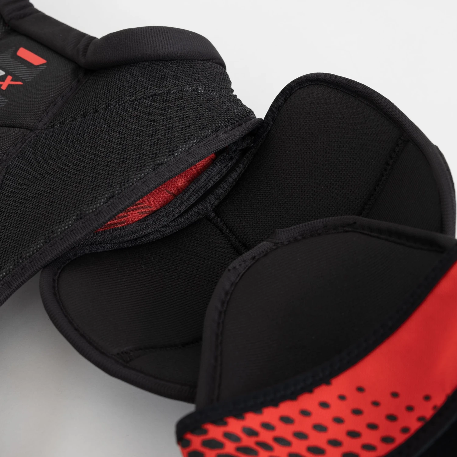 Bauer Vapor 3X Senior Hockey Shoulder Pads - Image 19