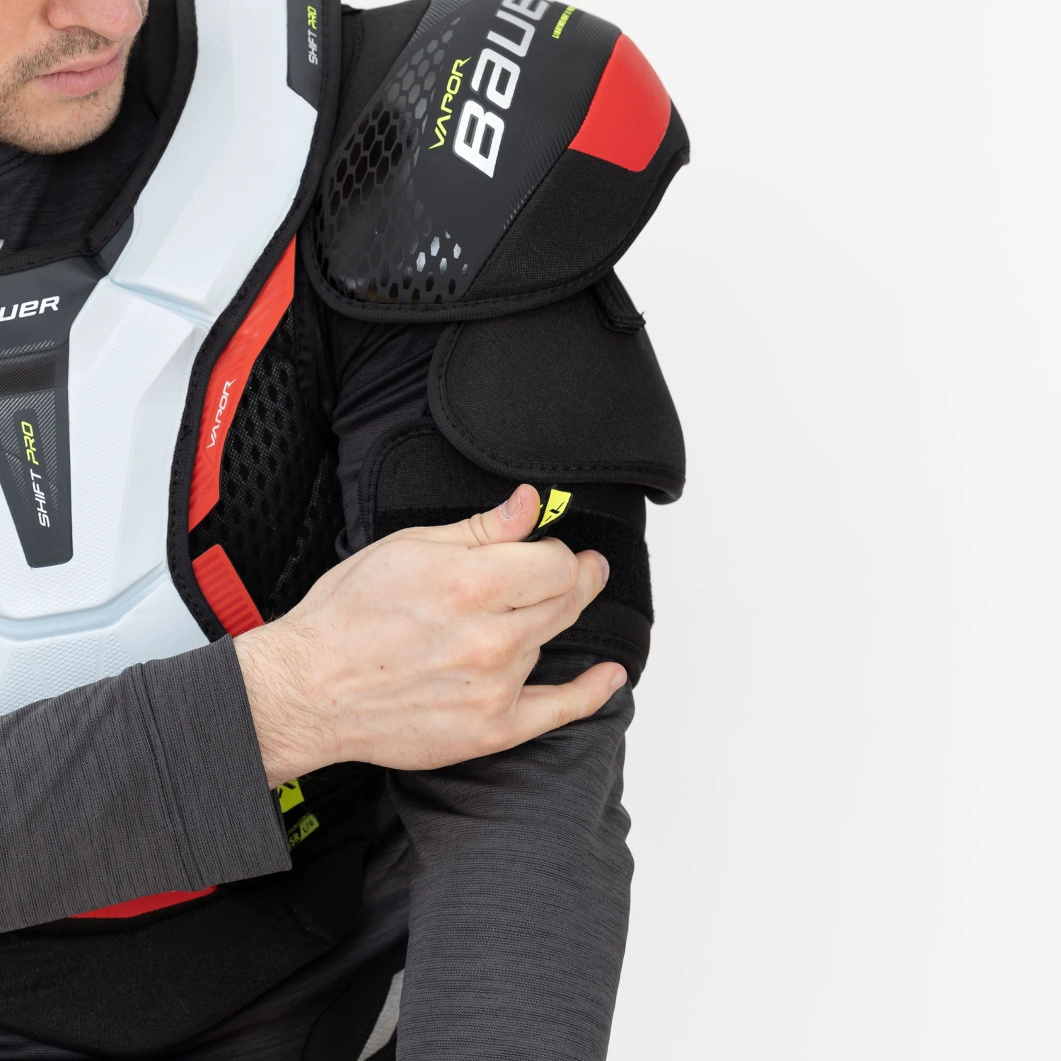 Bauer Vapor Shift Pro Intermediate Hockey Shoulder Pads - Image 6