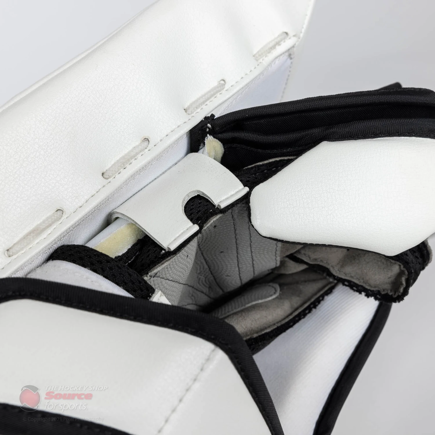 Brian's OPTiK X2 Intermediate Goalie Blocker - Image 9