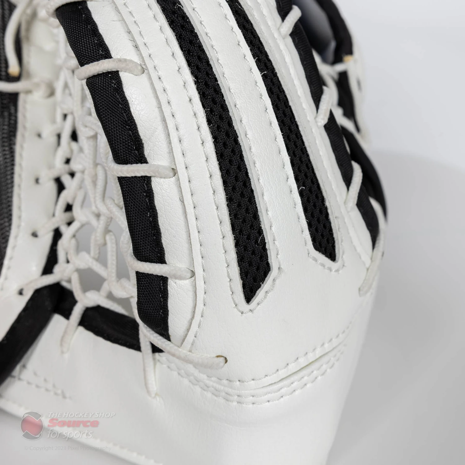 Brian's OPTiK X2 Intermediate Goalie Catcher - Image 10