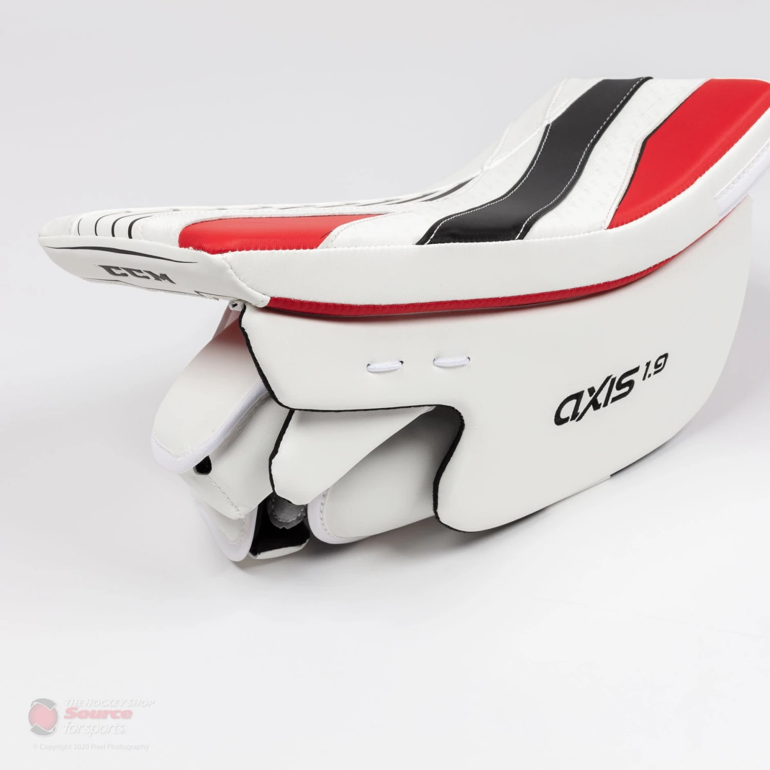 CCM Axis A1.9 Senior Goalie Blocker - Image 4