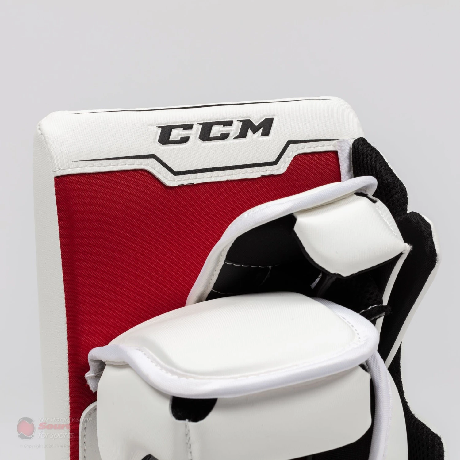 CCM Axis A1.9 Senior Goalie Blocker - Image 5