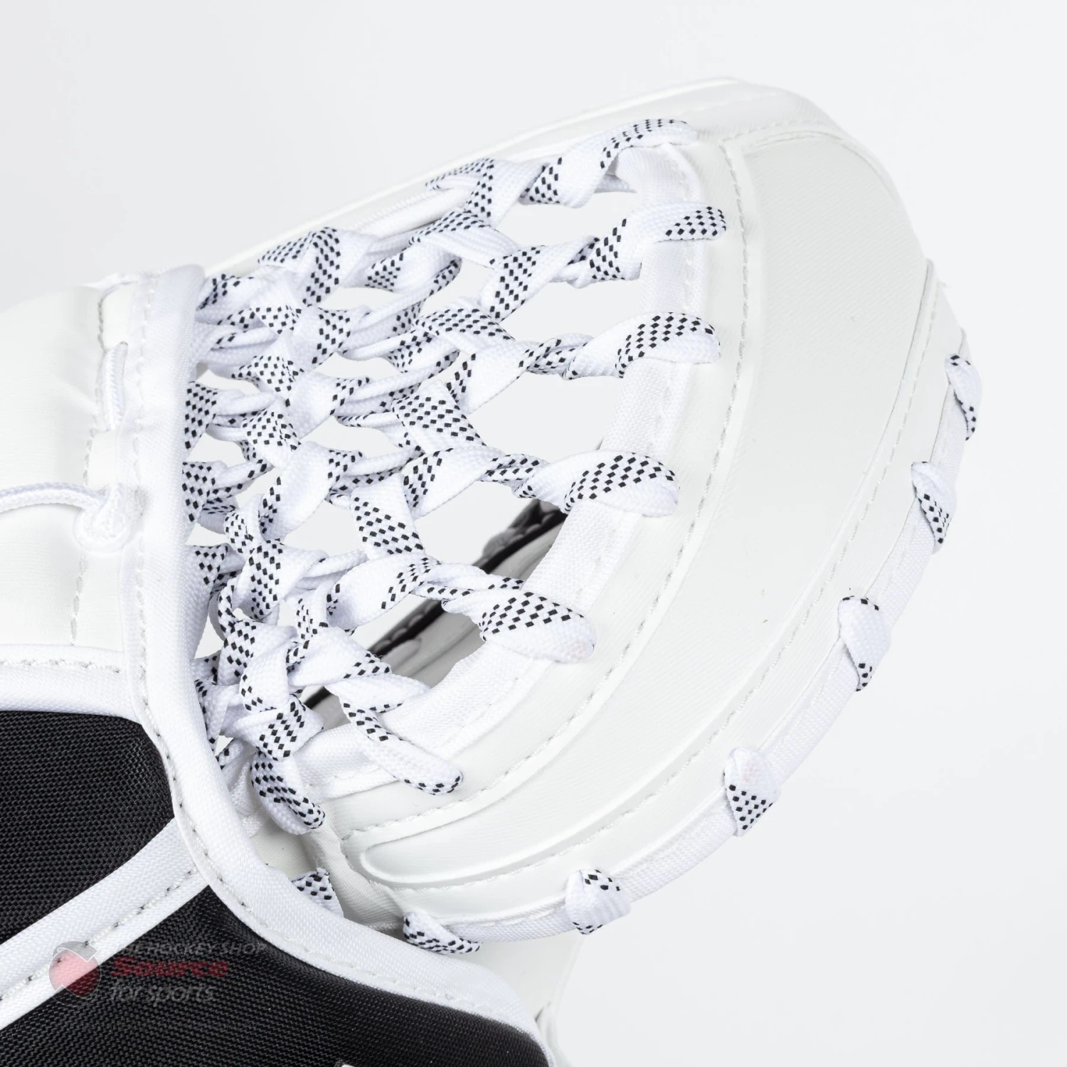 CCM Axis A1.5 Junior Goalie Catcher - Source Exclusive - Image 3