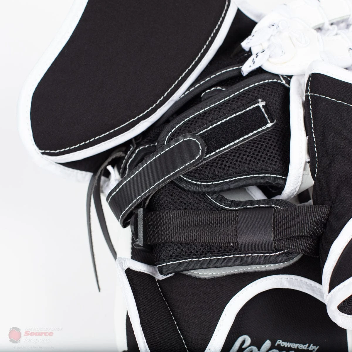 CCM Extreme Flex E4.9 Senior Goalie Catcher - Source Exclusive - Image 10