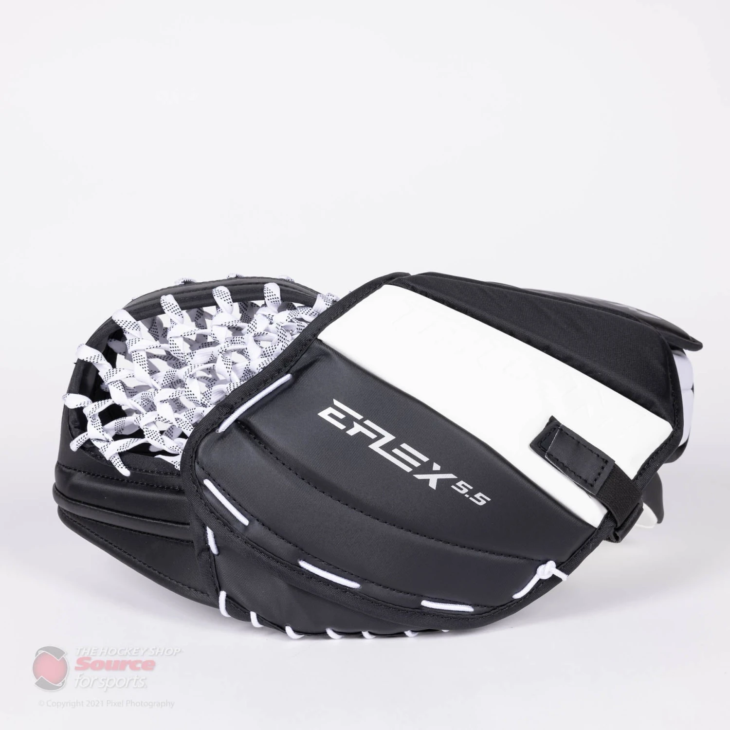 CCM Extreme Flex E5.5 Senior Goalie Catcher - Source Exclusive - Image 5