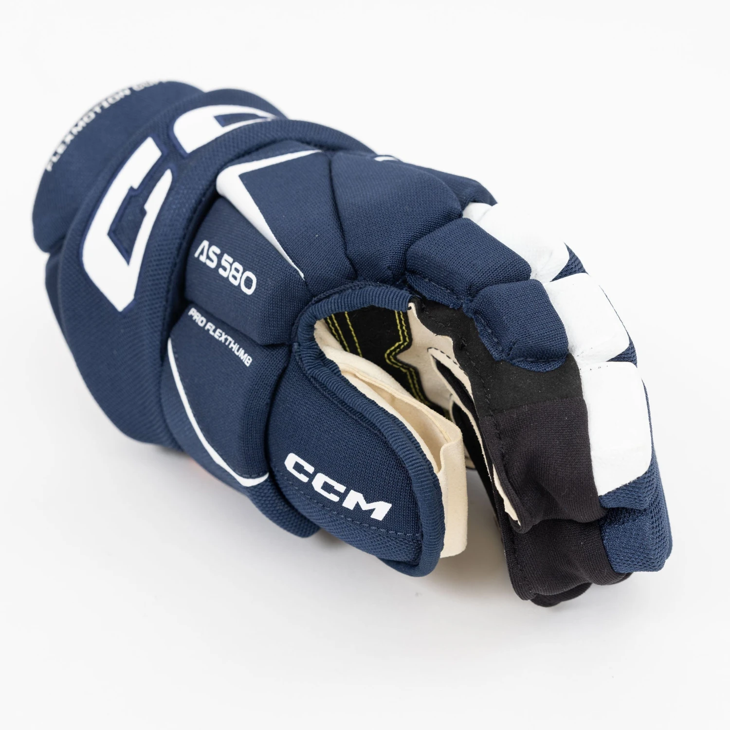 CCM Tacks AS580 Senior Hockey Gloves - Image 2