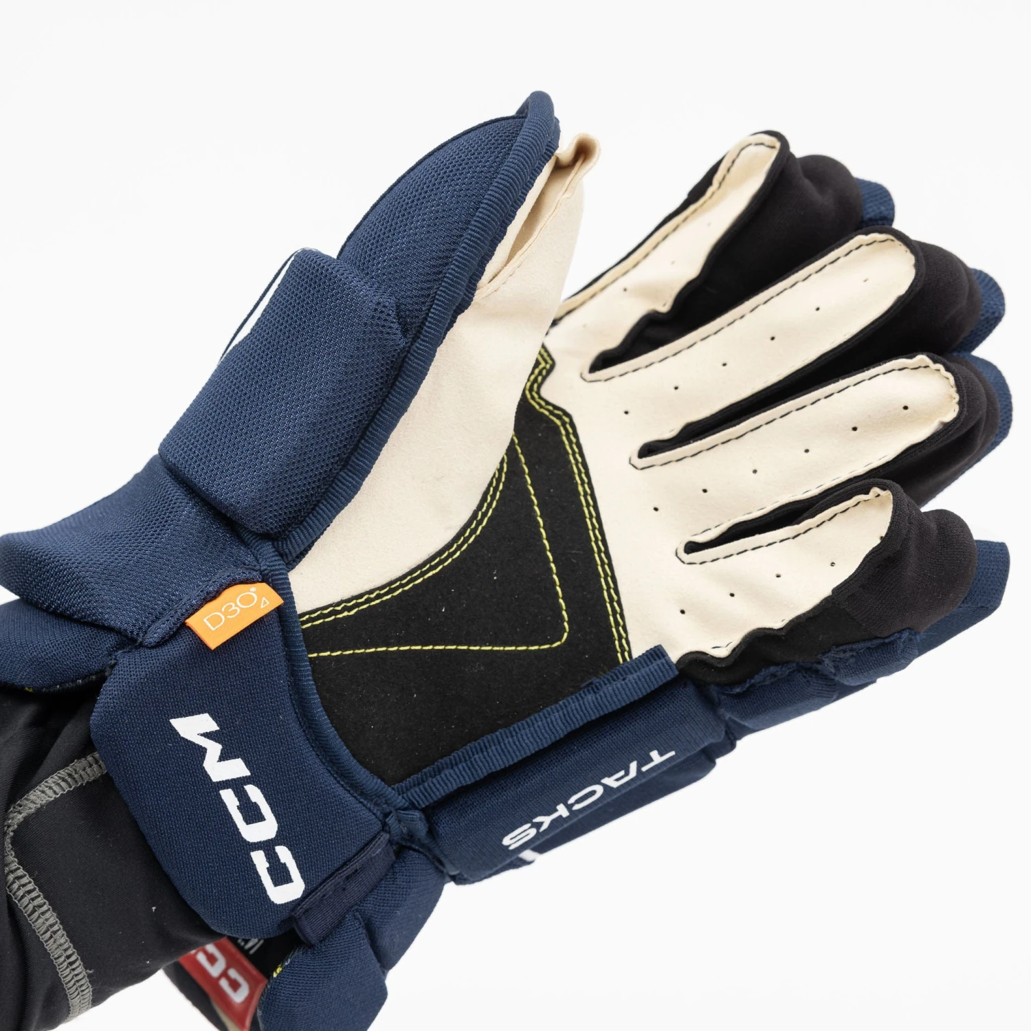 CCM Tacks AS580 Senior Hockey Gloves - Image 9