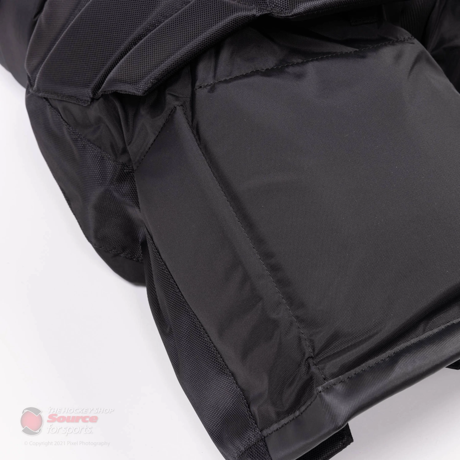 CCM 1.9 Intermediate Goalie Pants - Image 4