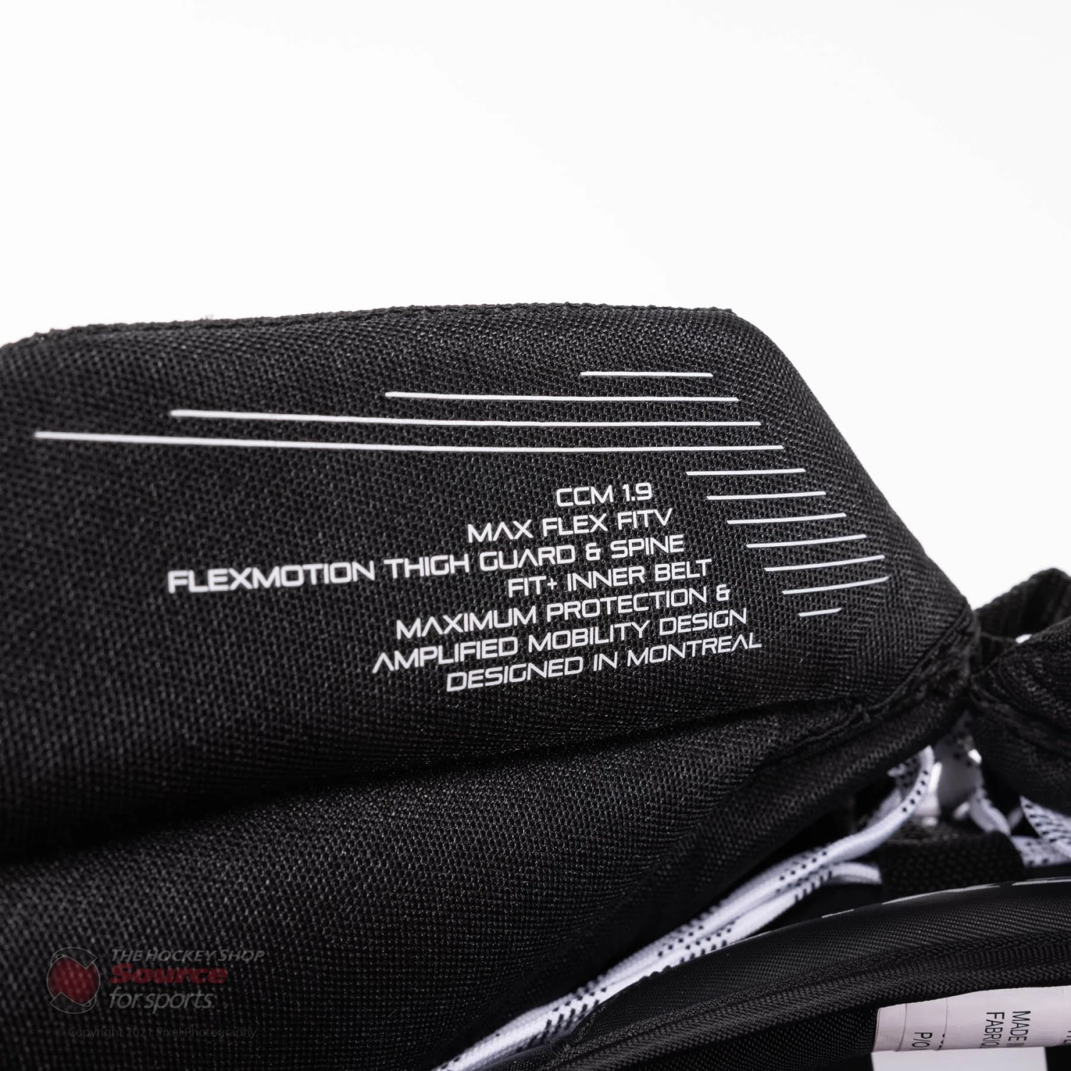 CCM 1.9 Senior Goalie Pants - Image 11