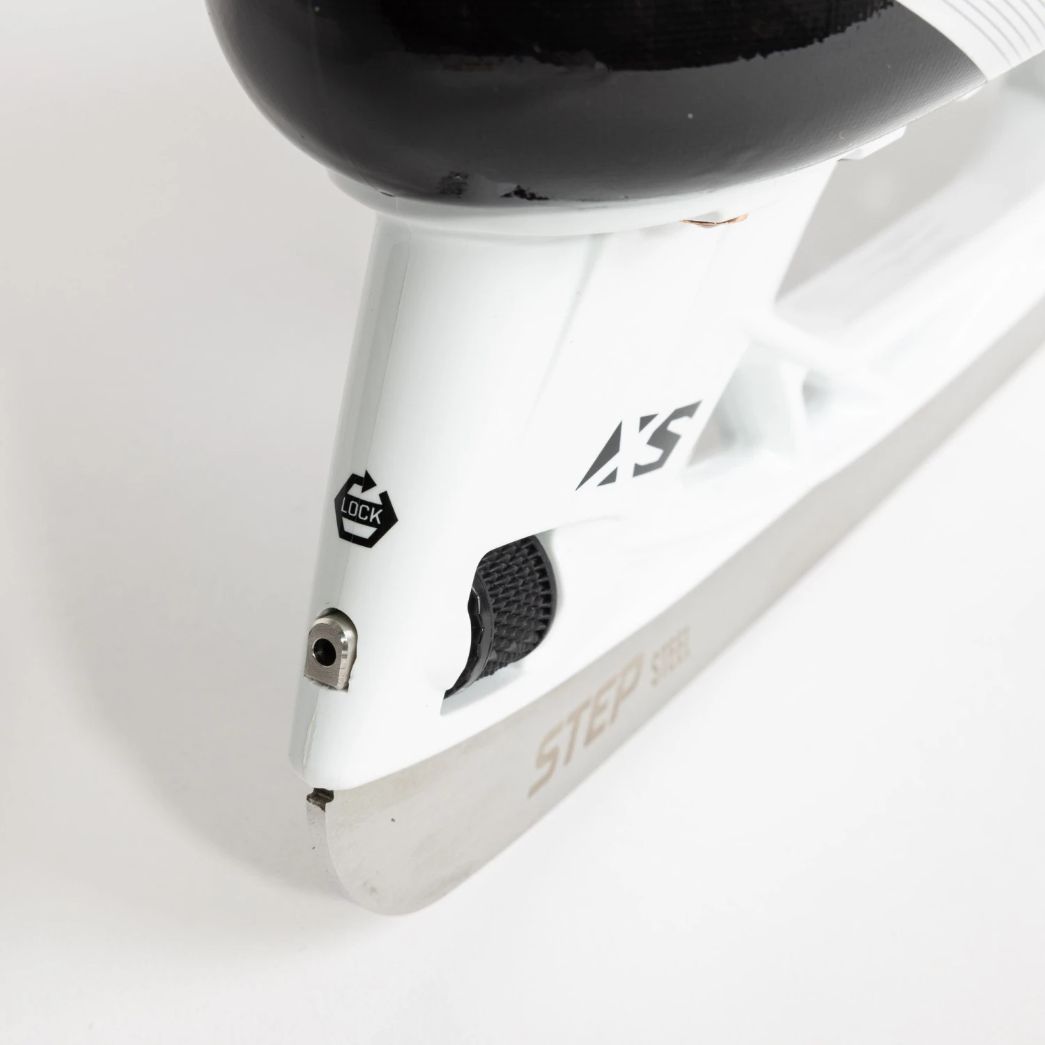 CCM Jetspeed FT6 Senior Hockey Skates - Image 5