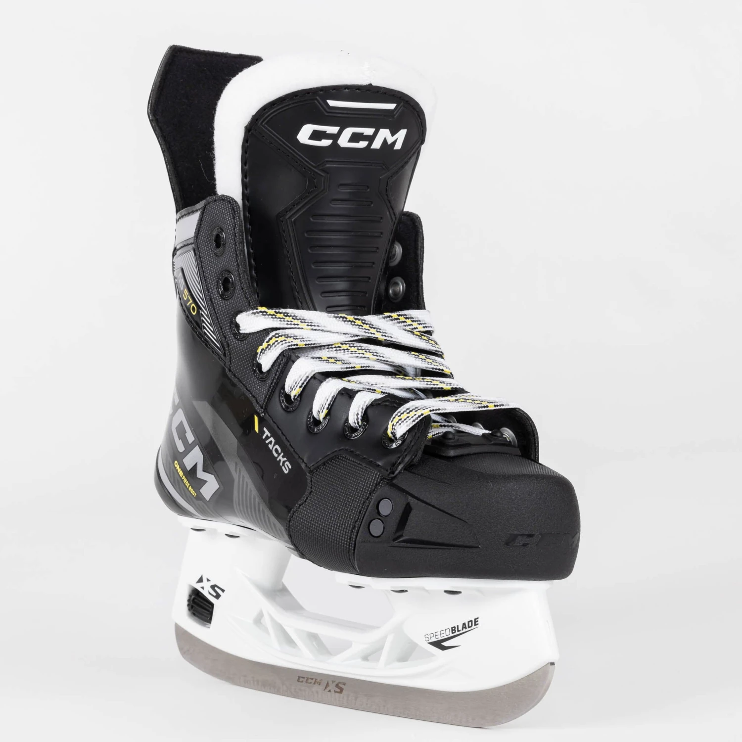 CCM Tacks AS570 Junior Hockey Skates - Image 3