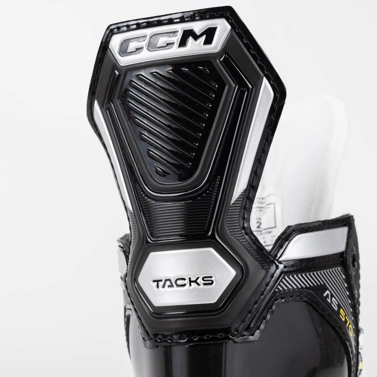 CCM Tacks AS570 Junior Hockey Skates - Image 8