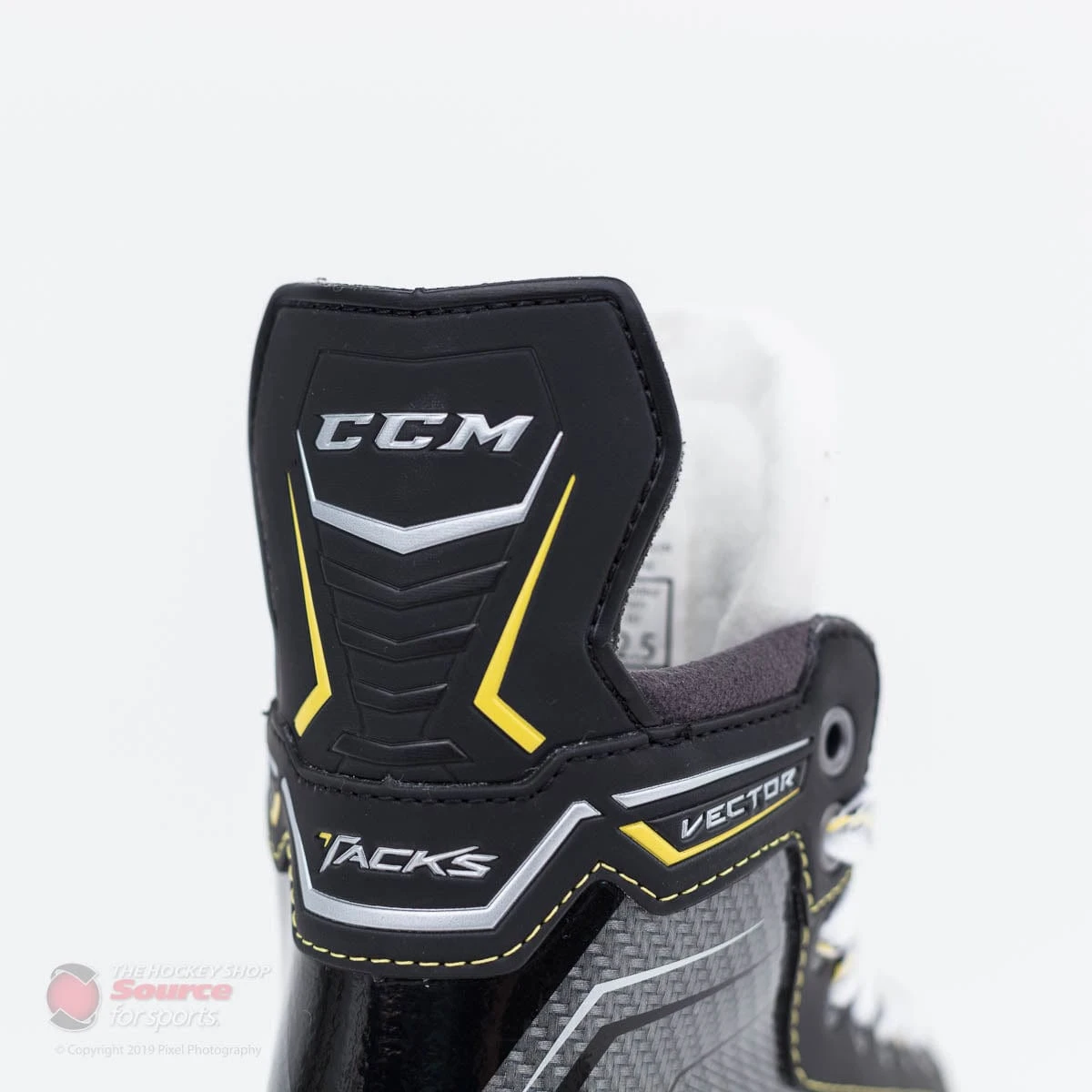 CCM Tacks Vector Junior Skates (2018) - Image 5