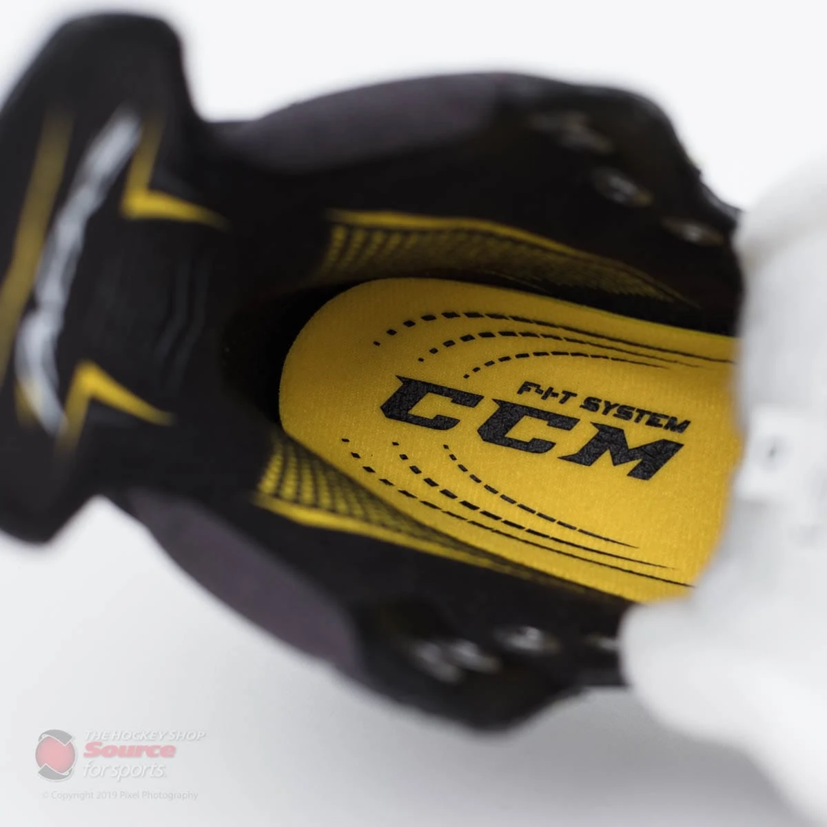 CCM Tacks Vector Junior Skates (2018) - Image 16