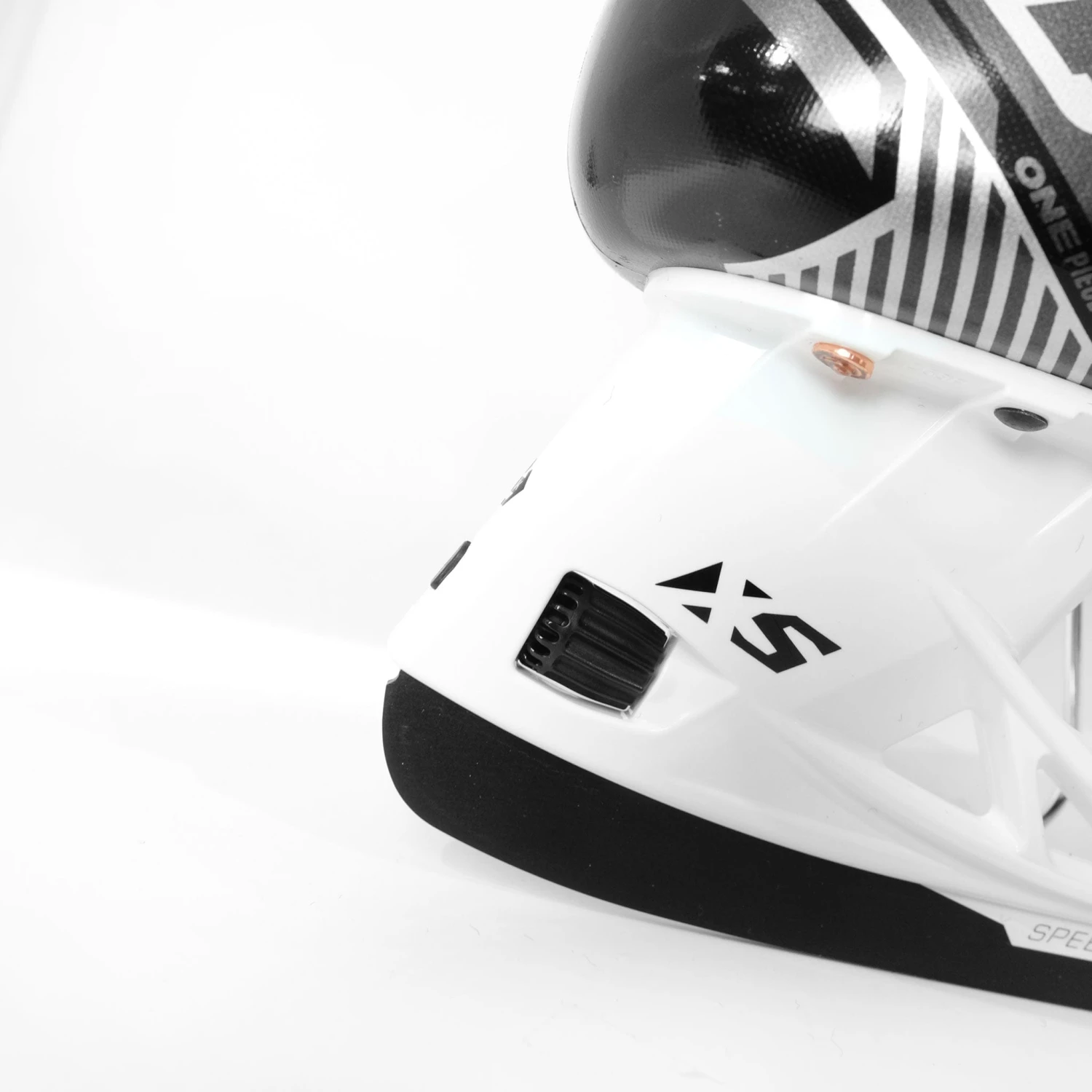 CCM Tacks Vector Plus Senior Hockey Skates - Image 7