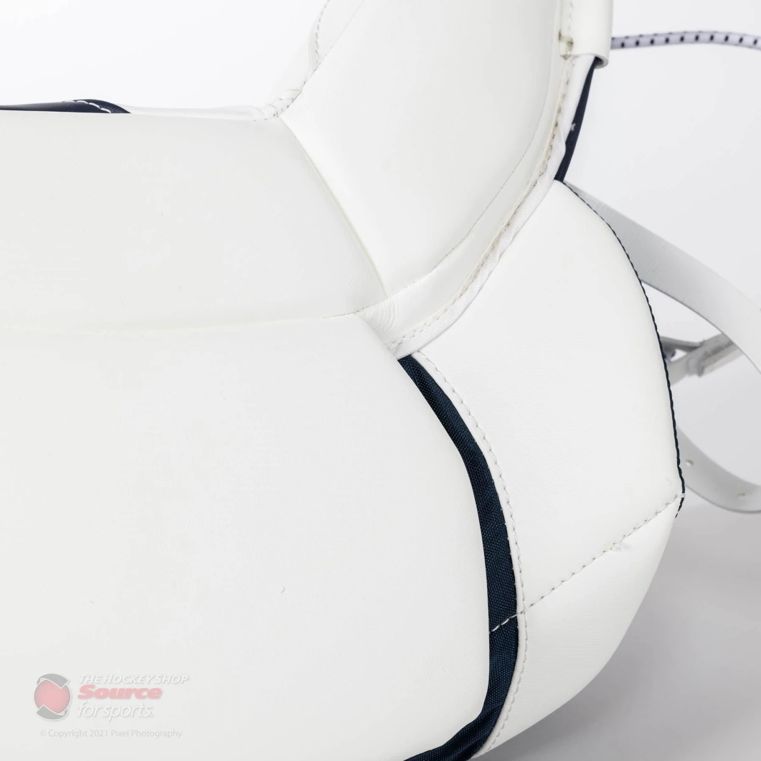 CCM Extreme Flex E5.9 Intermediate Goalie Leg Pads - Image 9