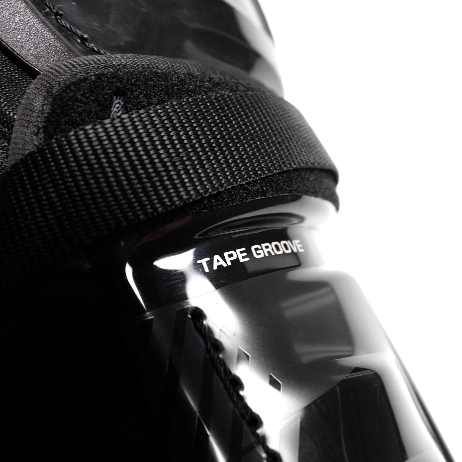 CCM Tacks Vector Plus Senior Hockey Shin Guards - Image 2