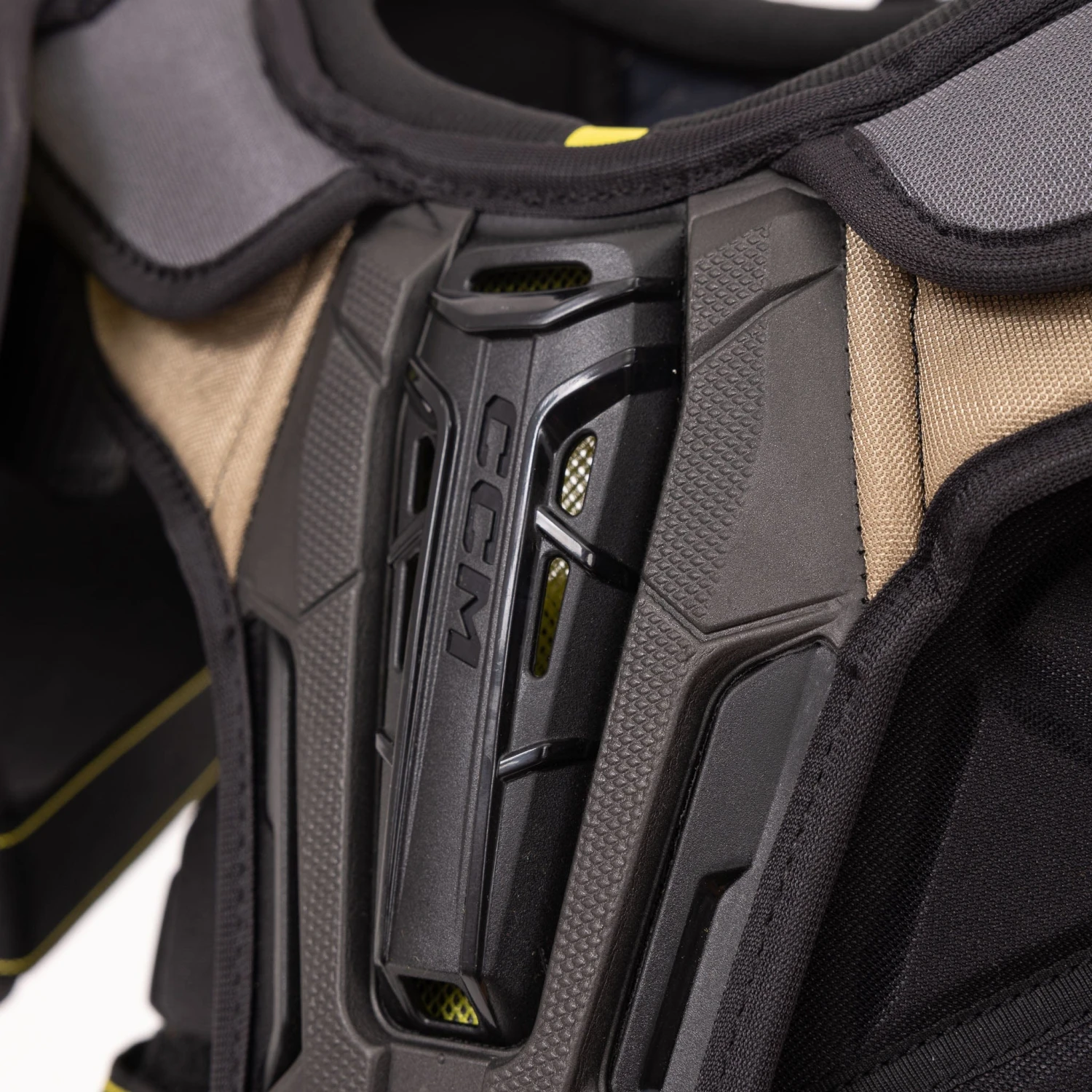 CCM Tacks AS580 Junior Hockey Shoulder Pads - Image 7