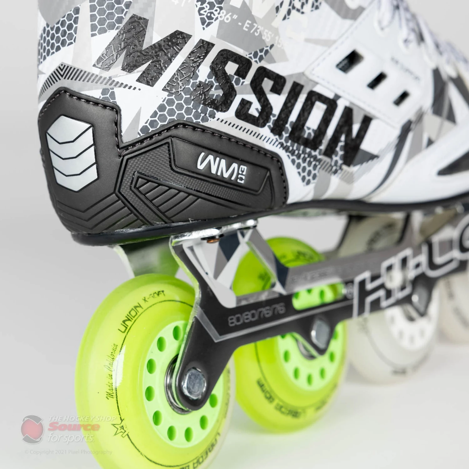 Mission Inhaler WM03 Junior Roller Hockey Skates - Image 2