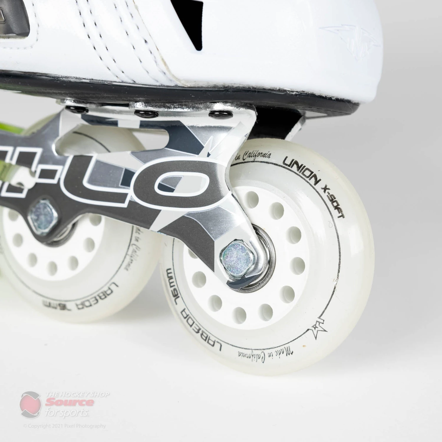 Mission Inhaler WM03 Junior Roller Hockey Skates - Image 9