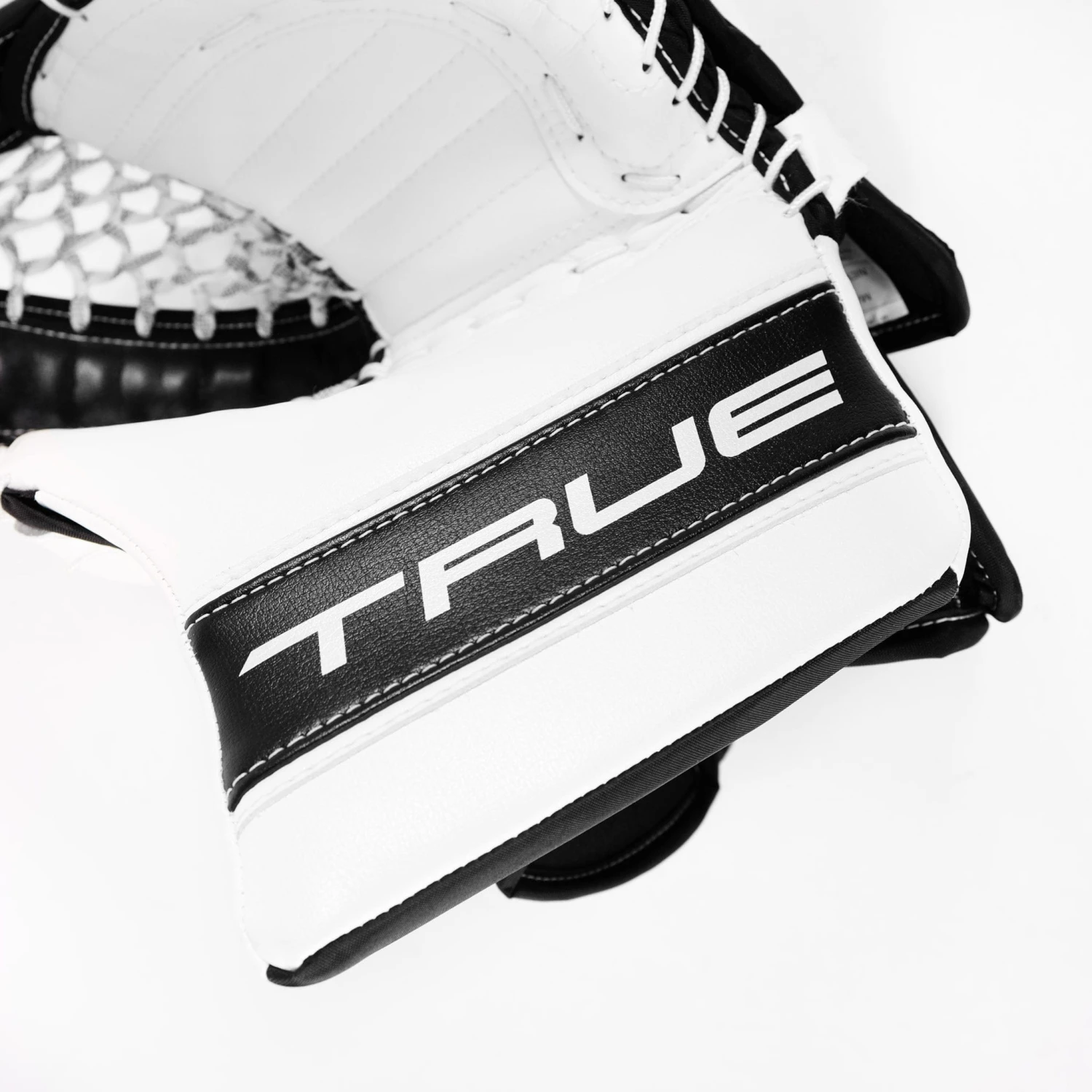 TRUE L87 Senior Goalie Catcher - Domestic (580 Degree) - Image 2