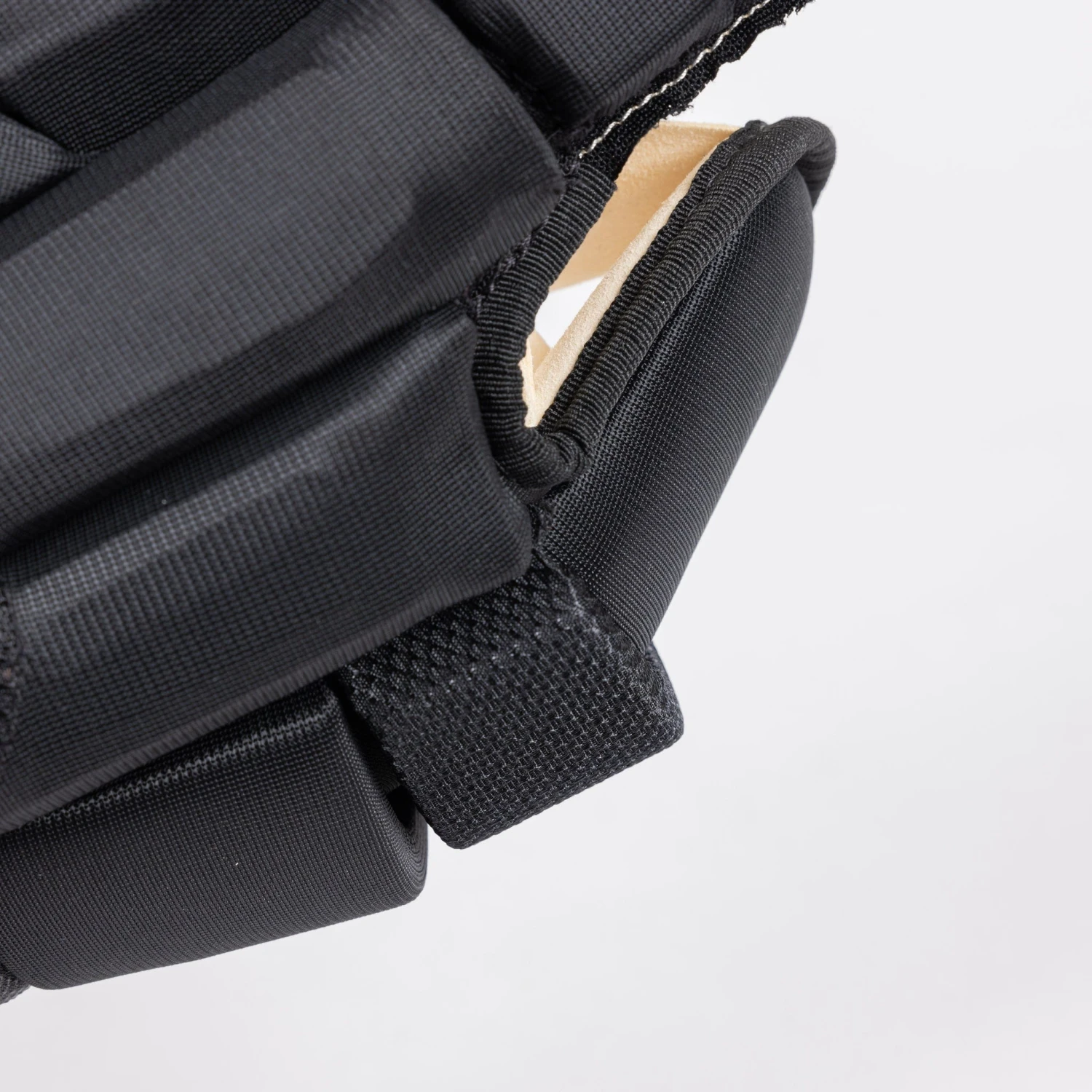 TRUE Catalyst Pro Stock Senior Hockey Glove - Seattle - Image 10