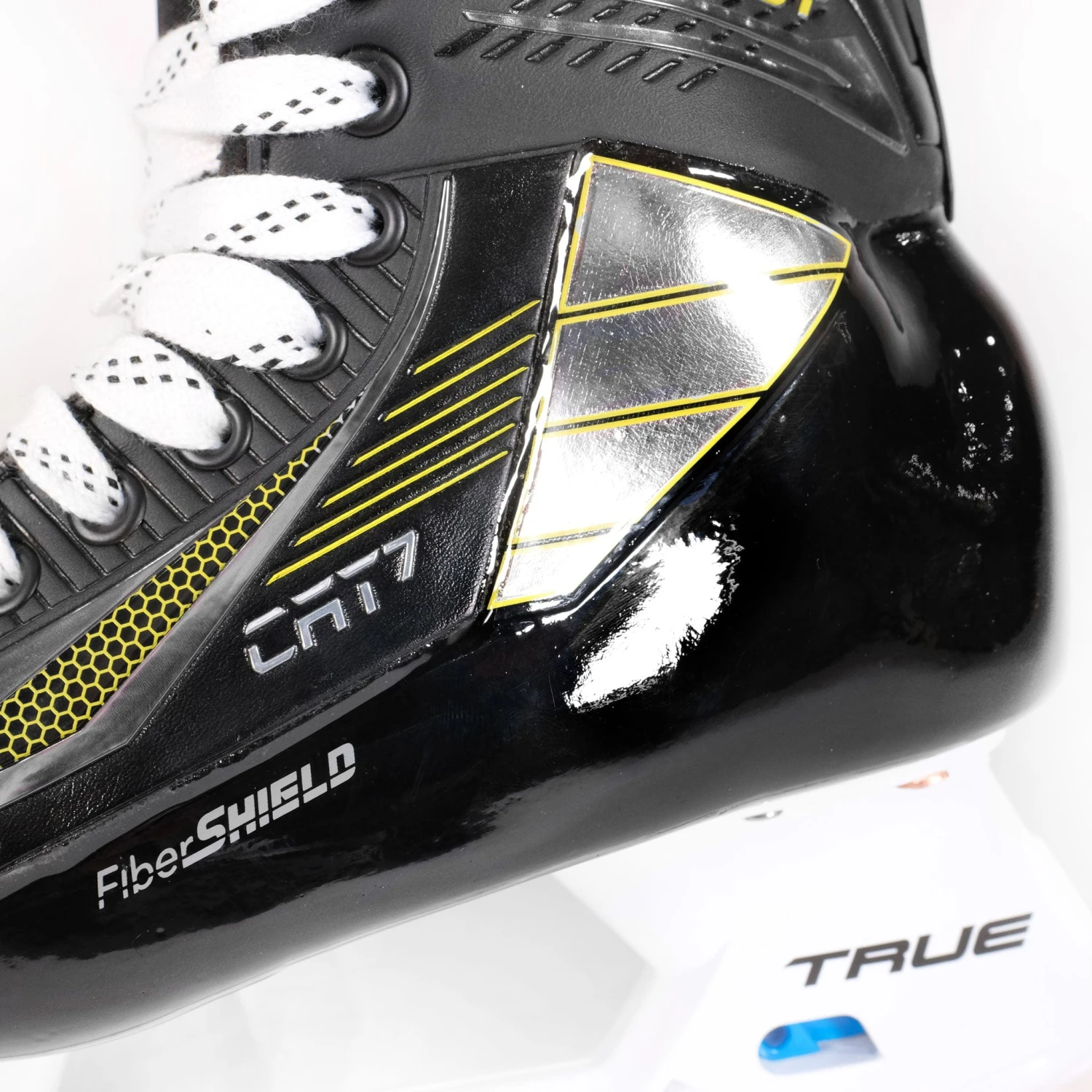 TRUE Catalyst 7 Junior Hockey Skates - Image 6