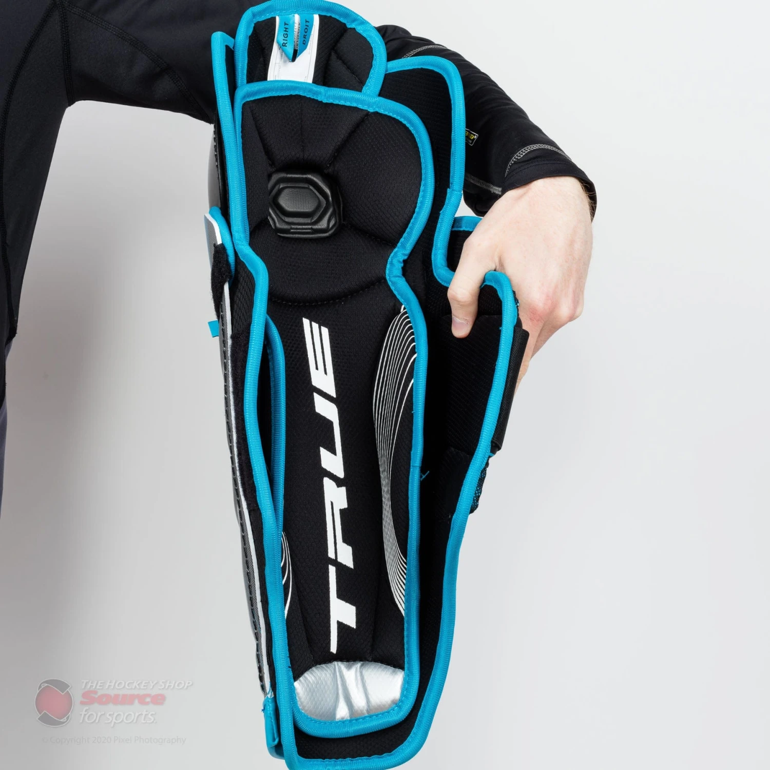 TRUE AX9 Senior Hockey Shin Guards - Image 13