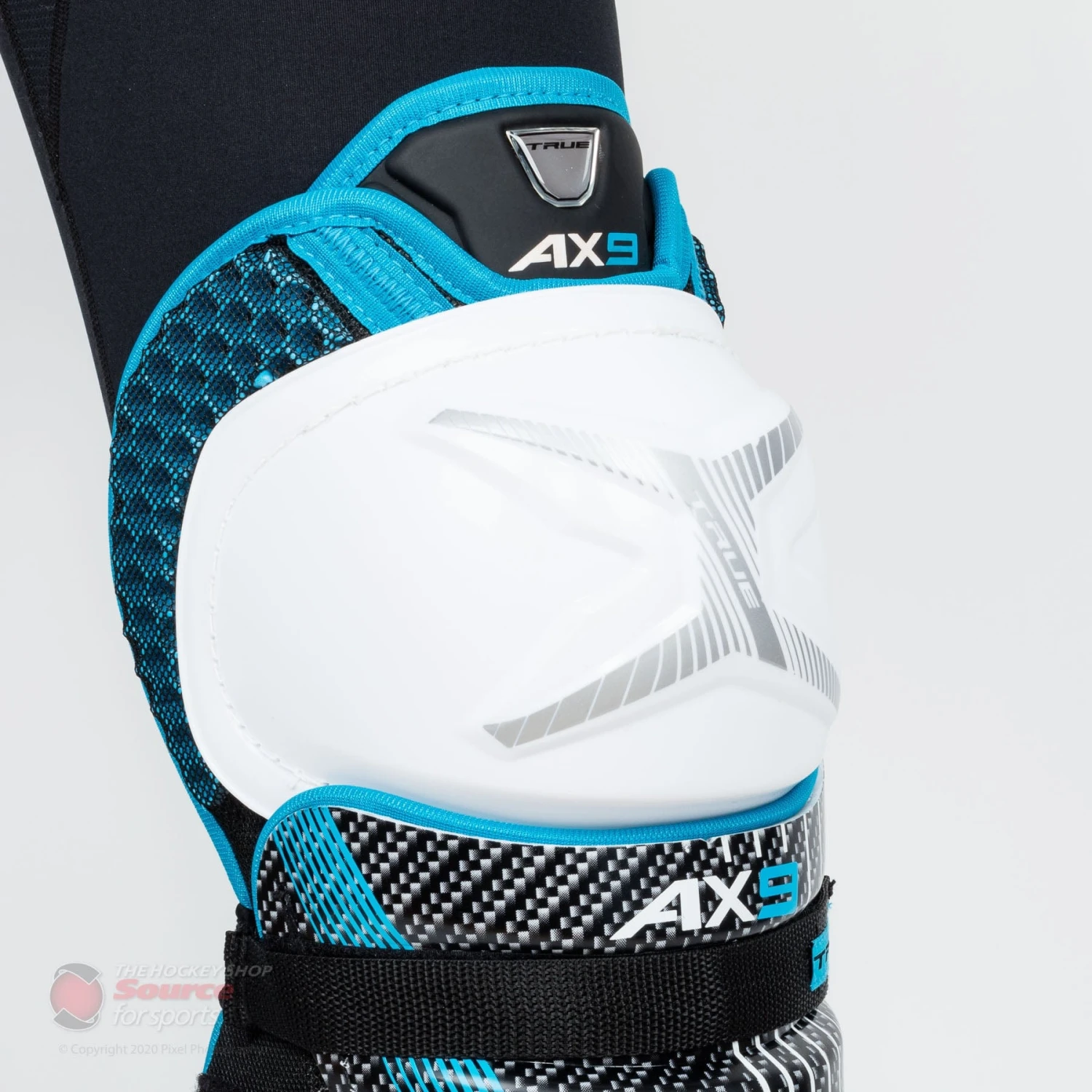 TRUE AX9 Senior Hockey Shin Guards - Image 5