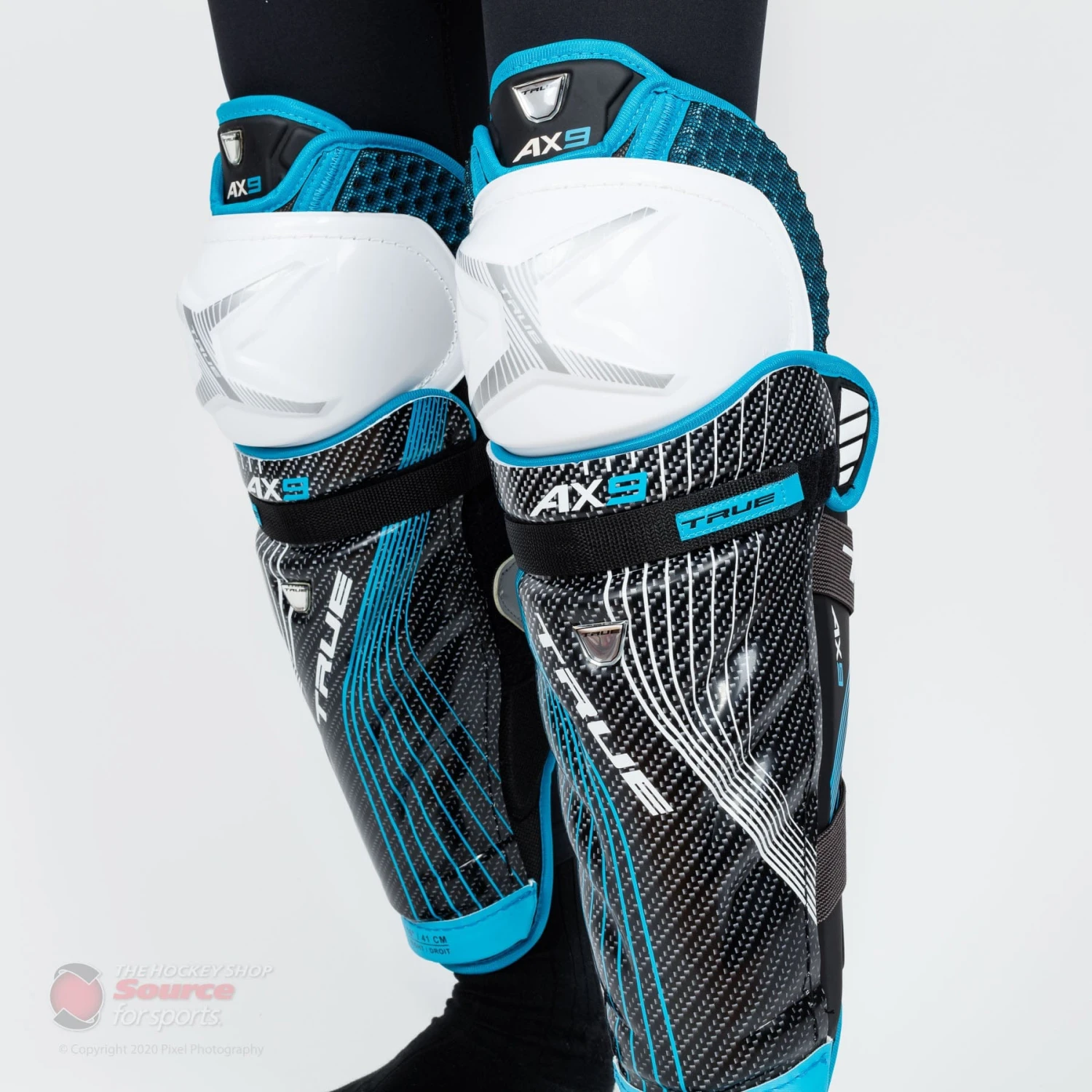TRUE AX9 Senior Hockey Shin Guards - Image 3