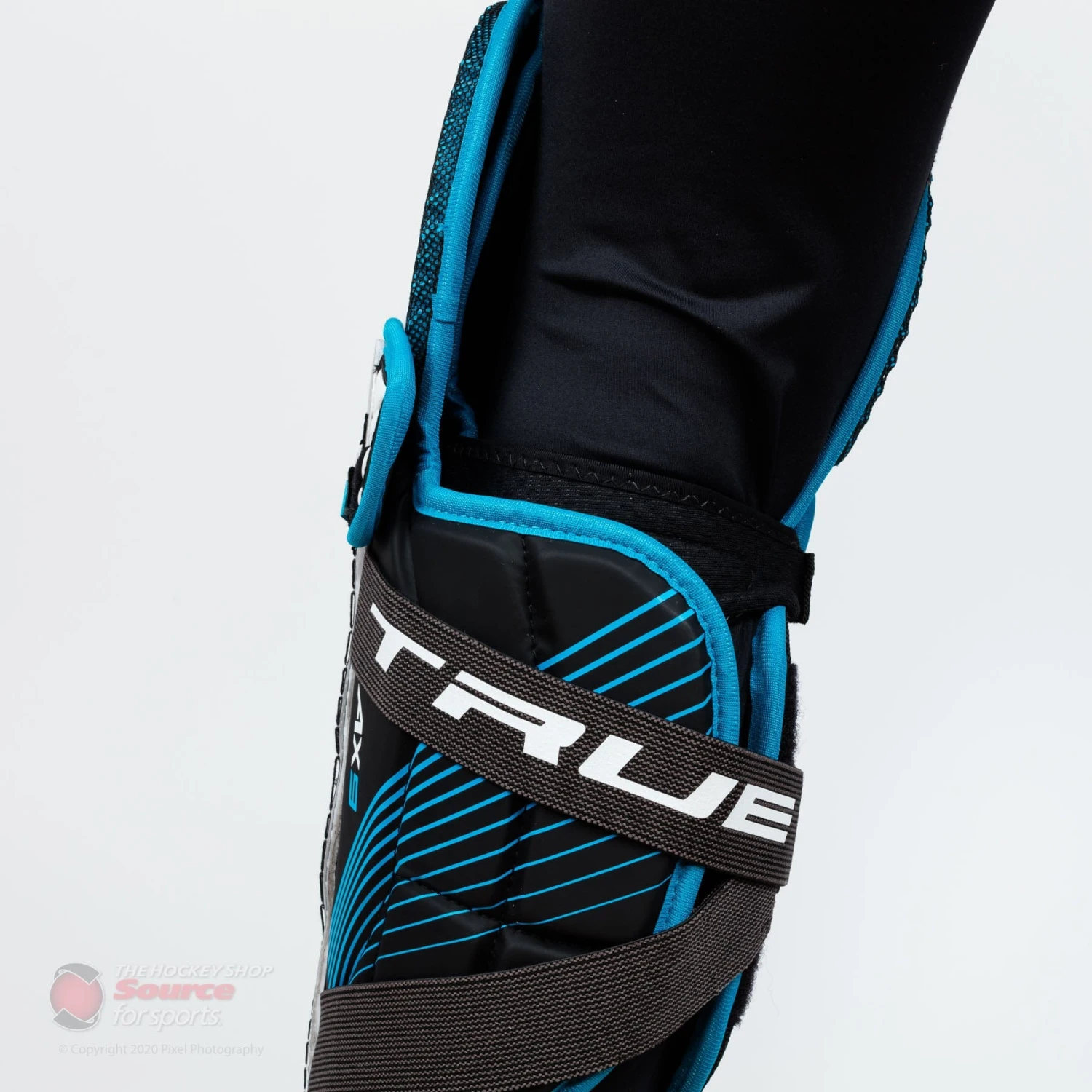 TRUE AX9 Senior Hockey Shin Guards - Image 11