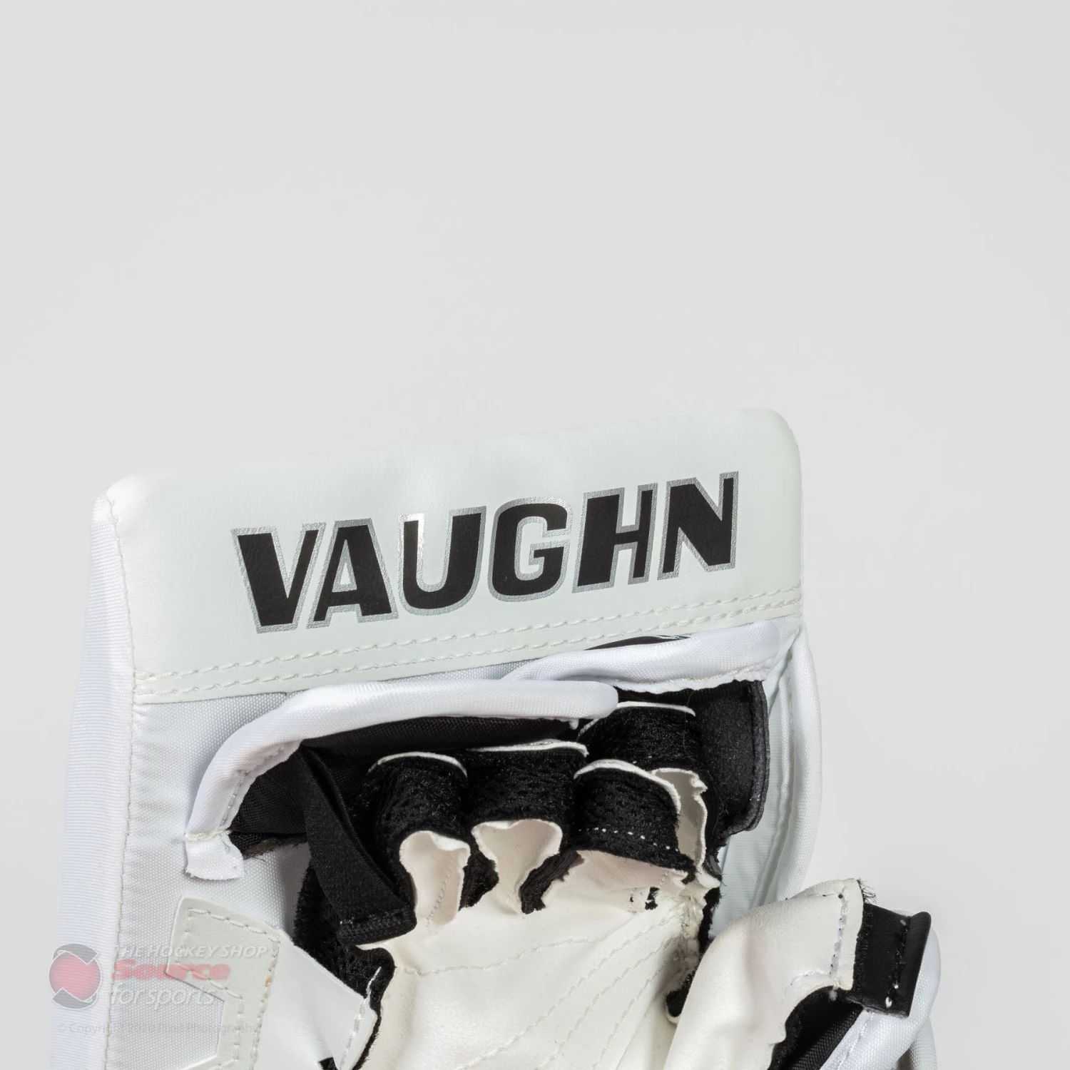 Vaughn Velocity V9 Youth Goalie Blocker - Image 5