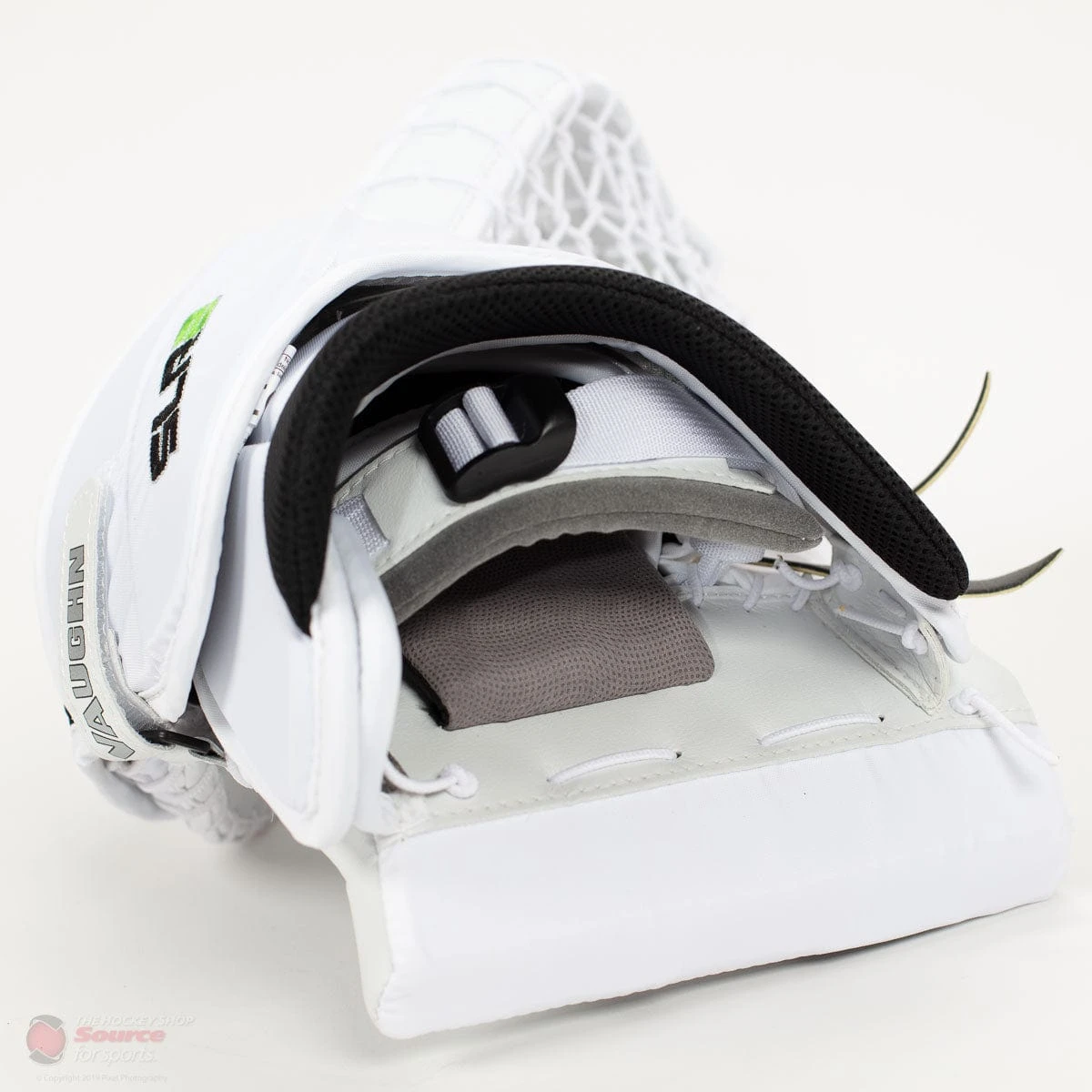 Vaughn Ventus SLR2-ST Pro Senior Goalie Catcher - Image 8