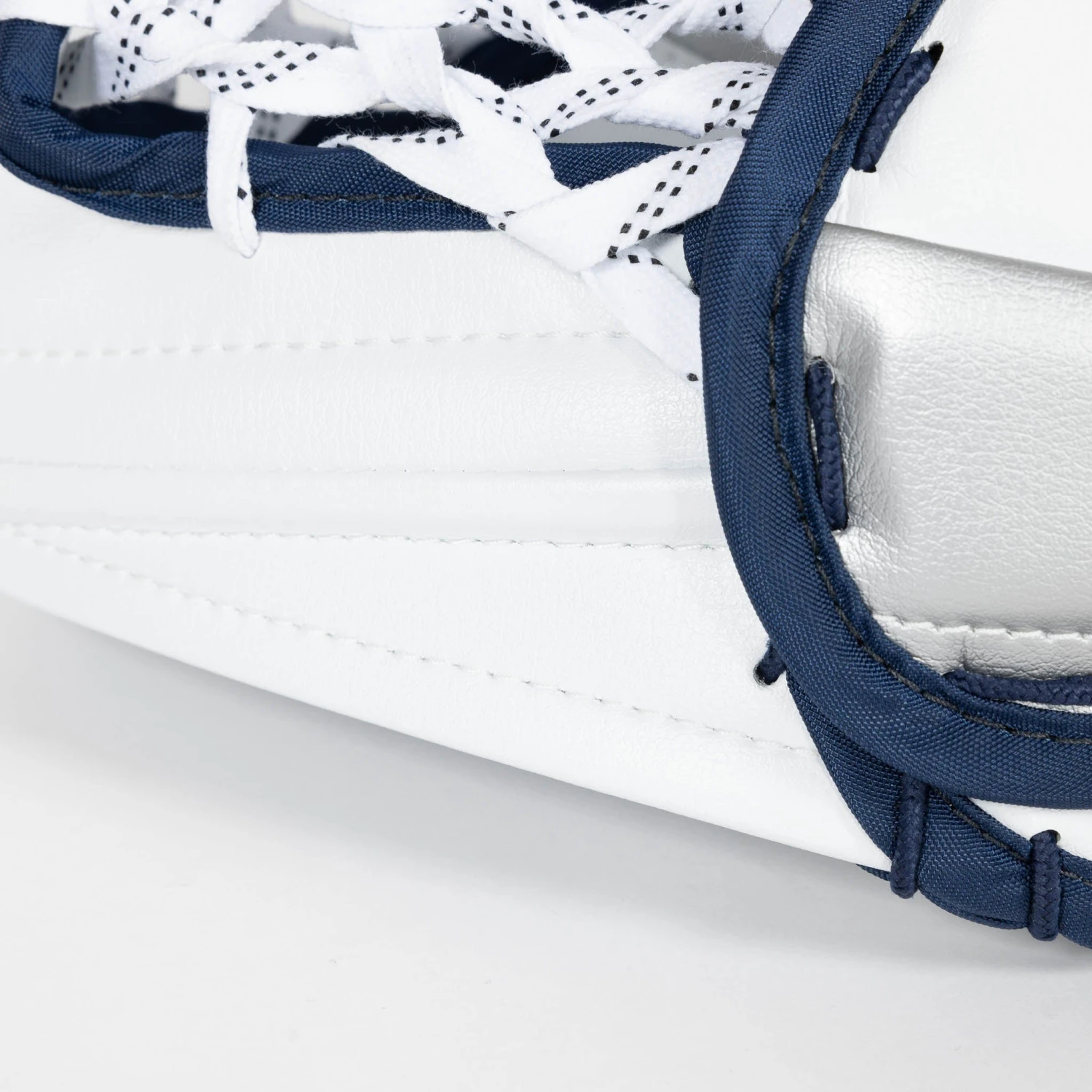 Vaughn Ventus SLR3 Pro Carbon Senior Goalie Catcher - Image 11