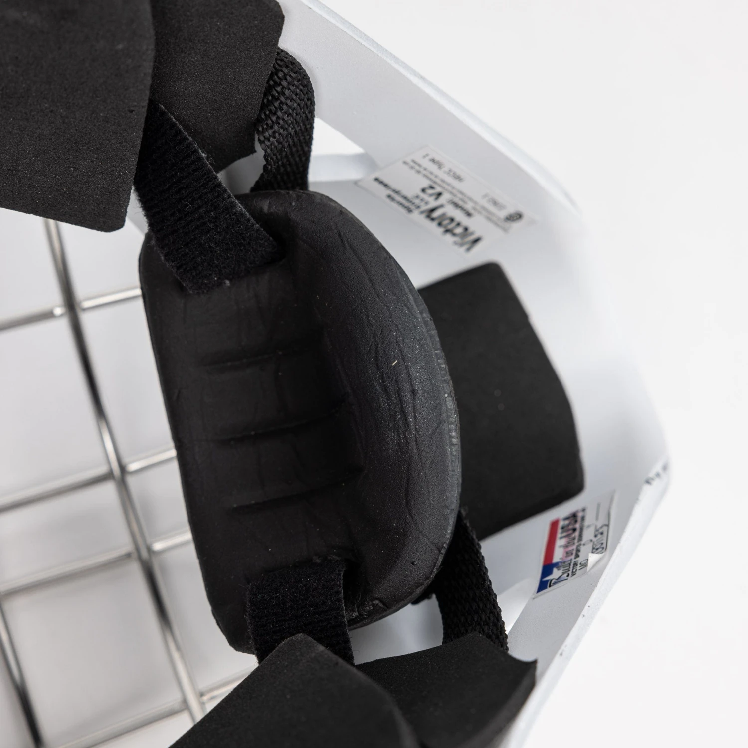 Victory V2 Junior Goalie Mask - Image 13