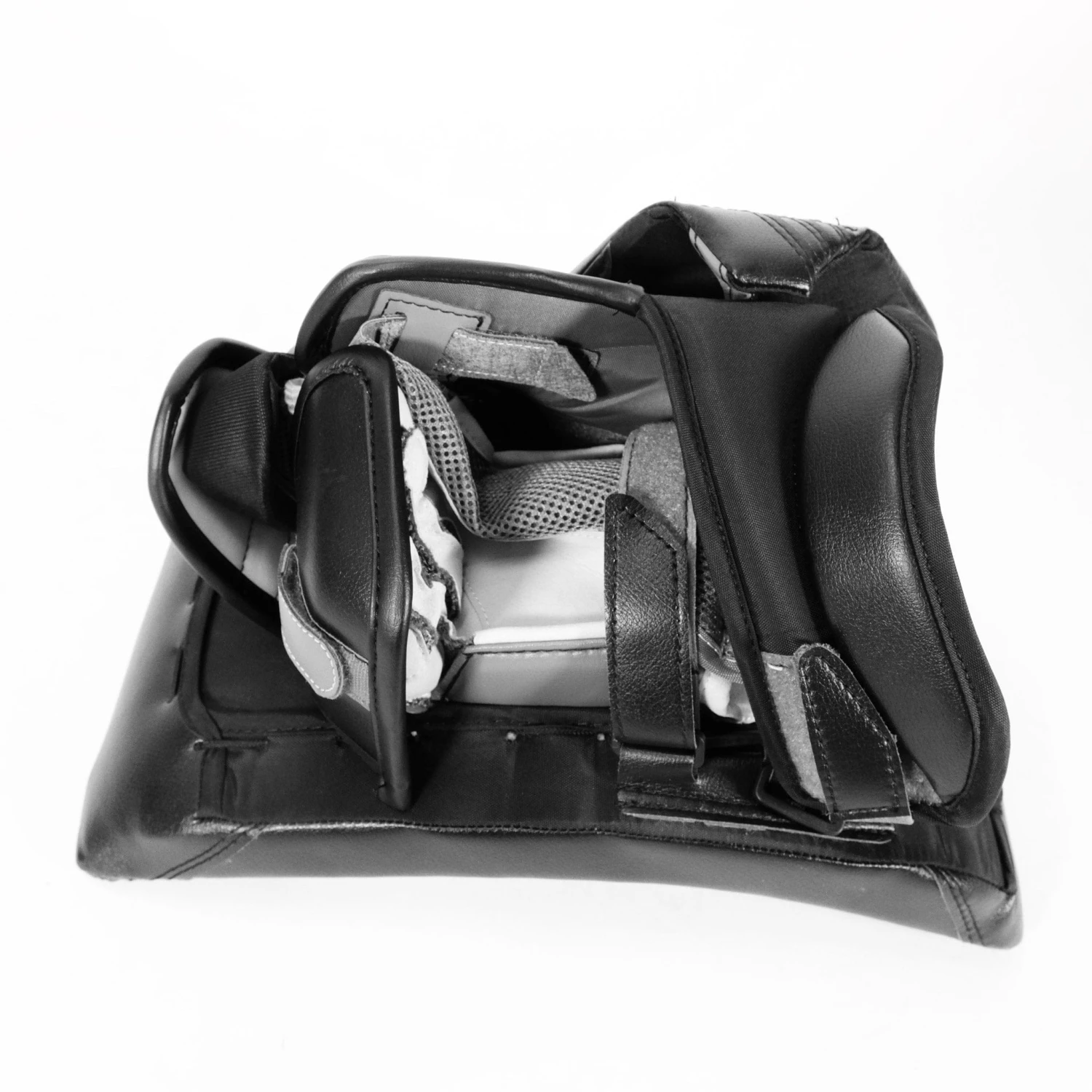 Warrior Ritual G6.1 Pro+ Senior Goalie Blocker - Image 19